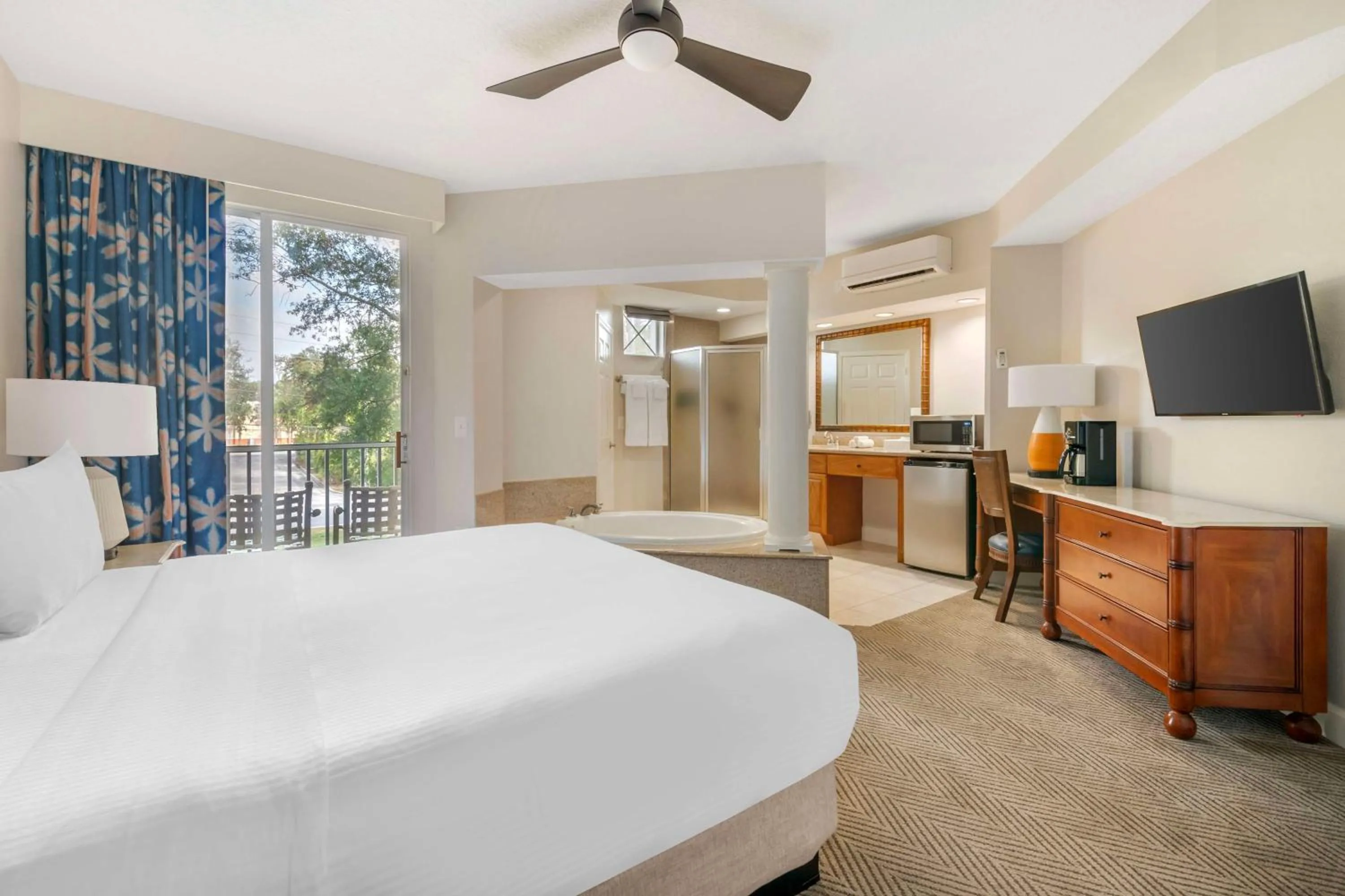 Bed in Hilton Vacation Club Cypress Pointe Orlando