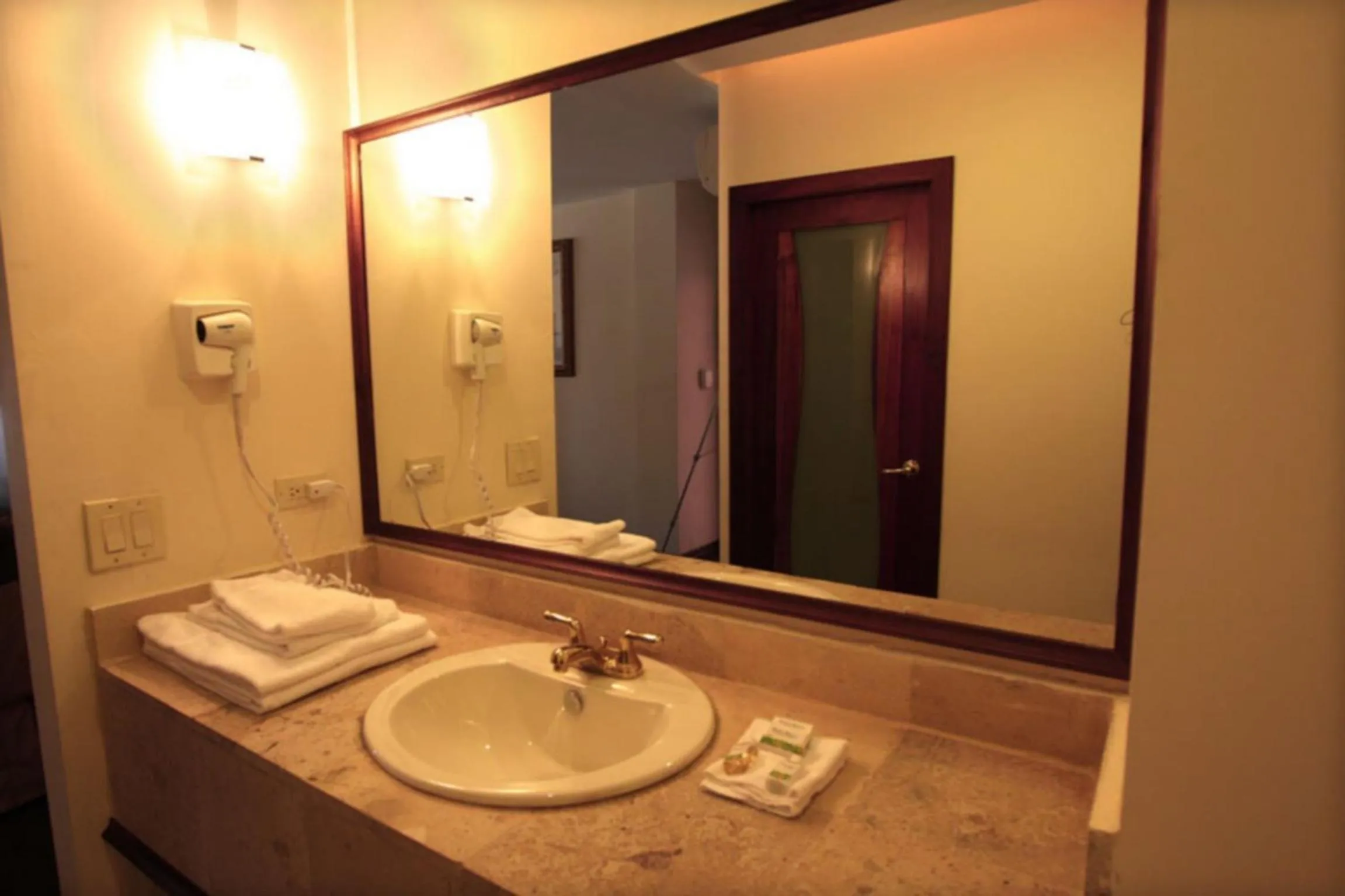 Single Room - single occupancy in Hotel Martell