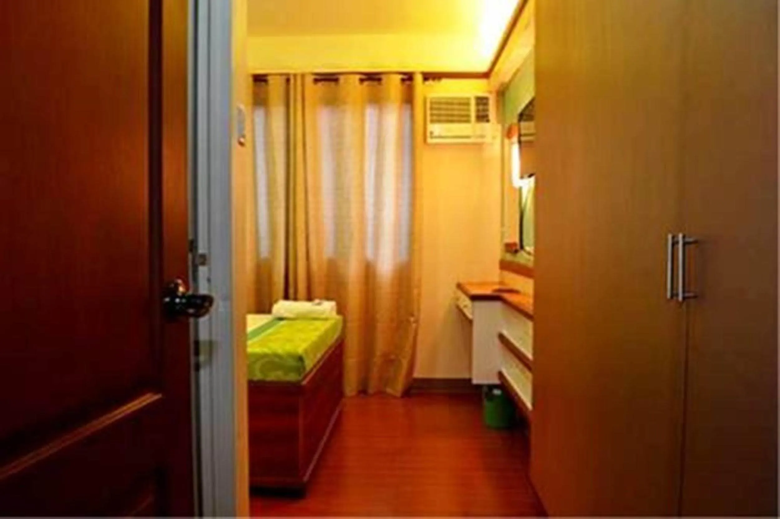 Area and facilities, Bed in Julieta's Pension House