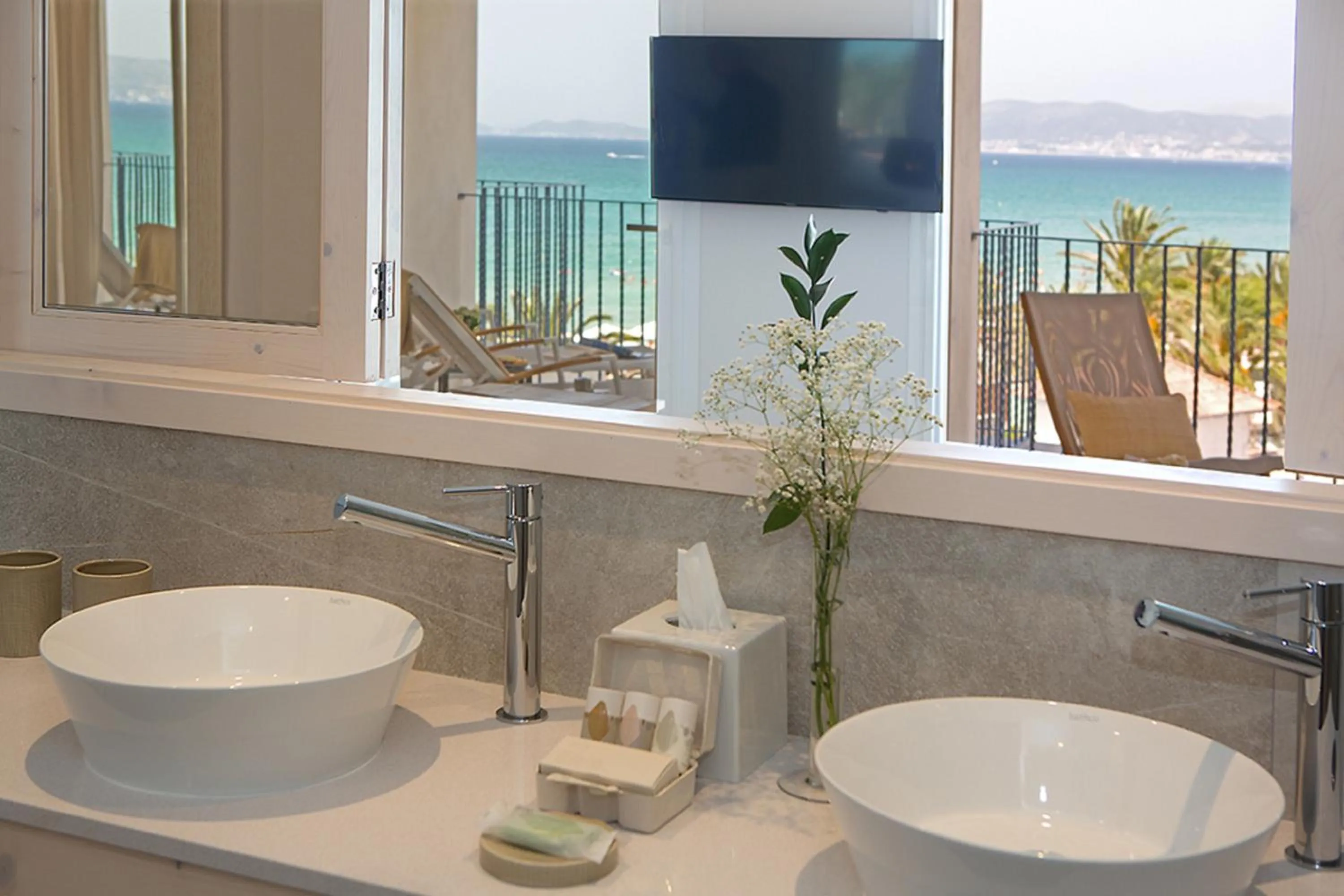 Bathroom in Myseahouse Flamingo - Adults Only 4* Sup