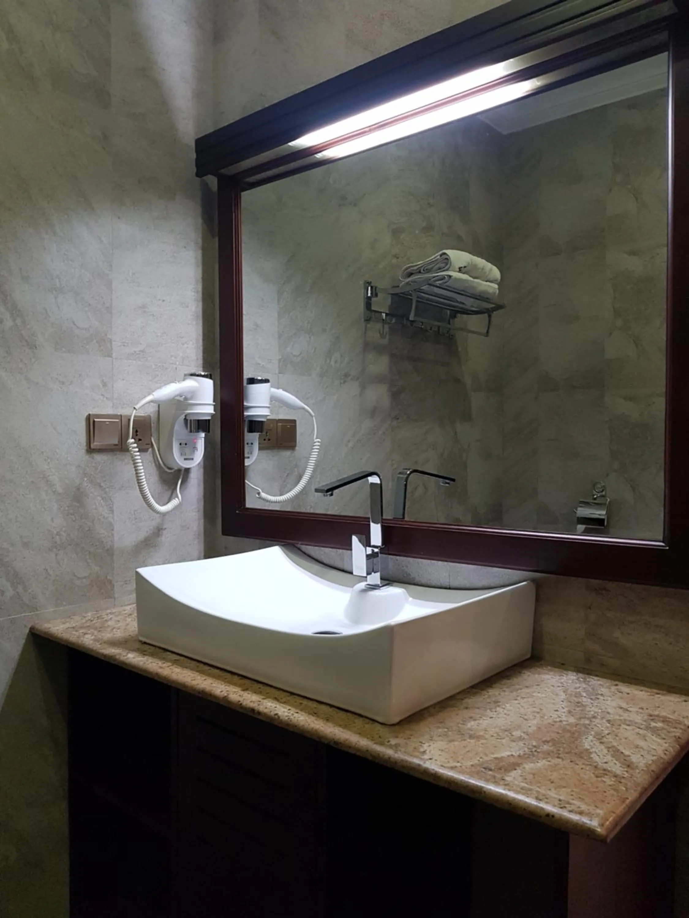 Bathroom in Galaxy City Hotel