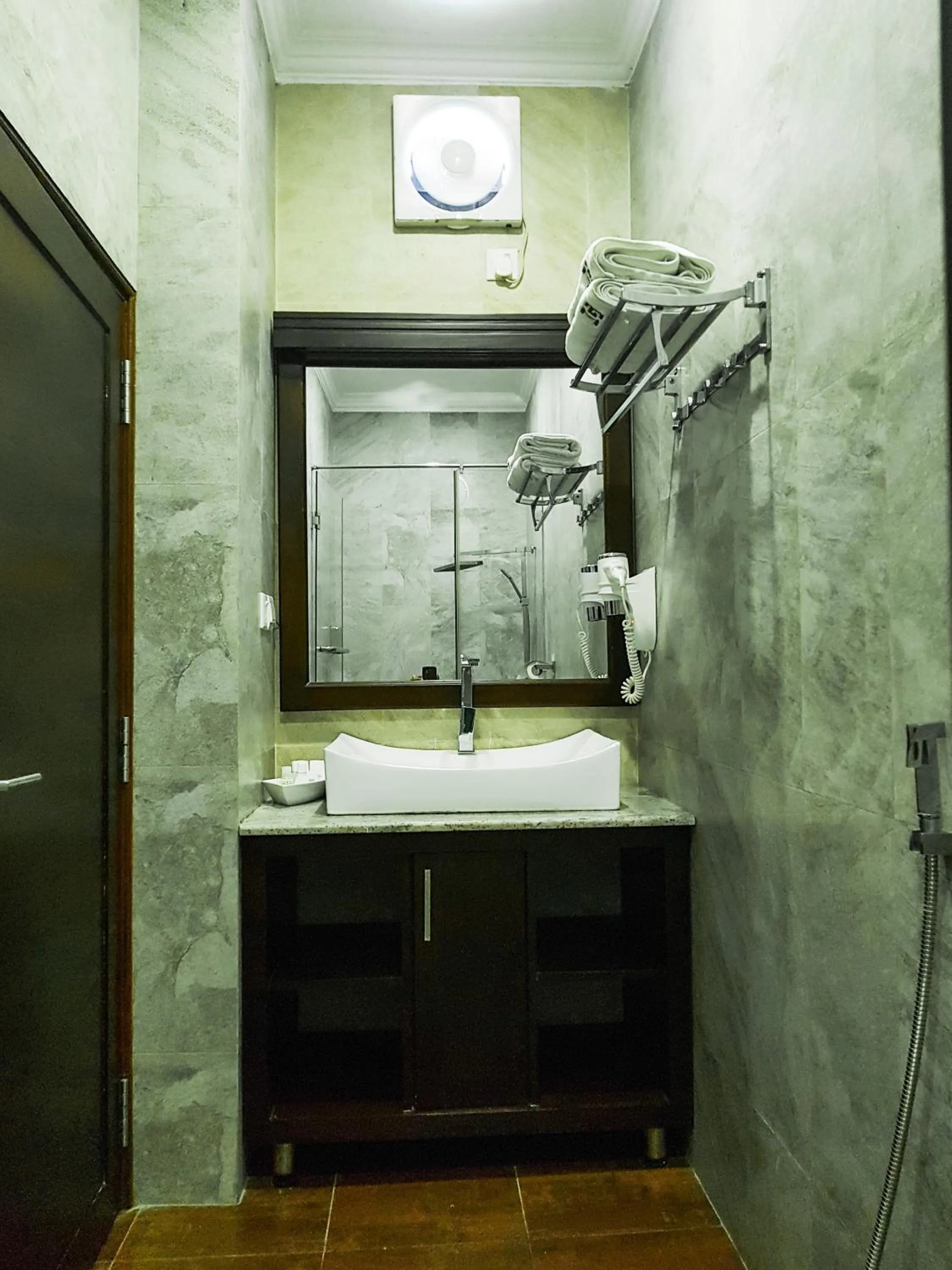 Bathroom in Galaxy City Hotel