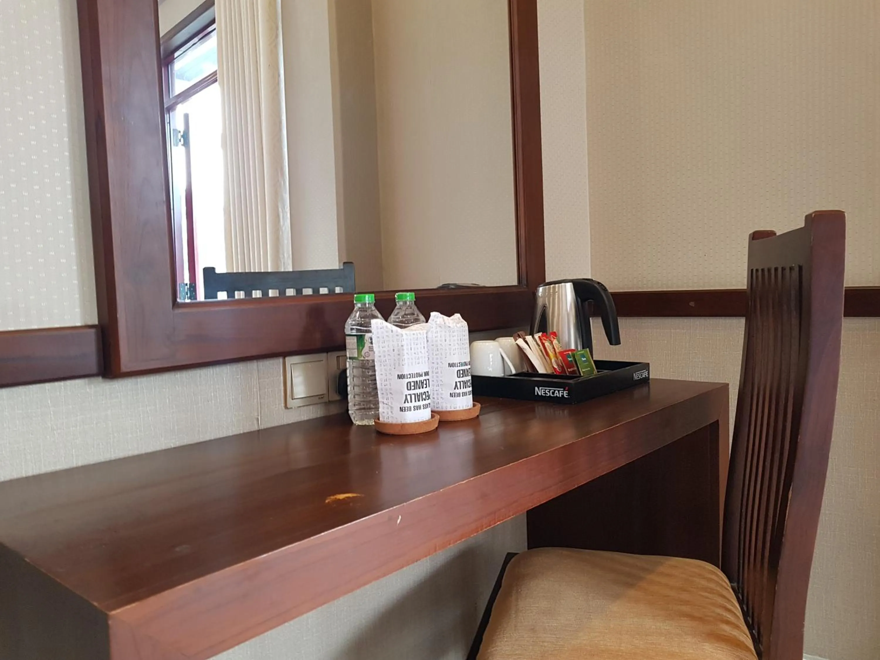 Coffee/tea facilities in Galaxy City Hotel