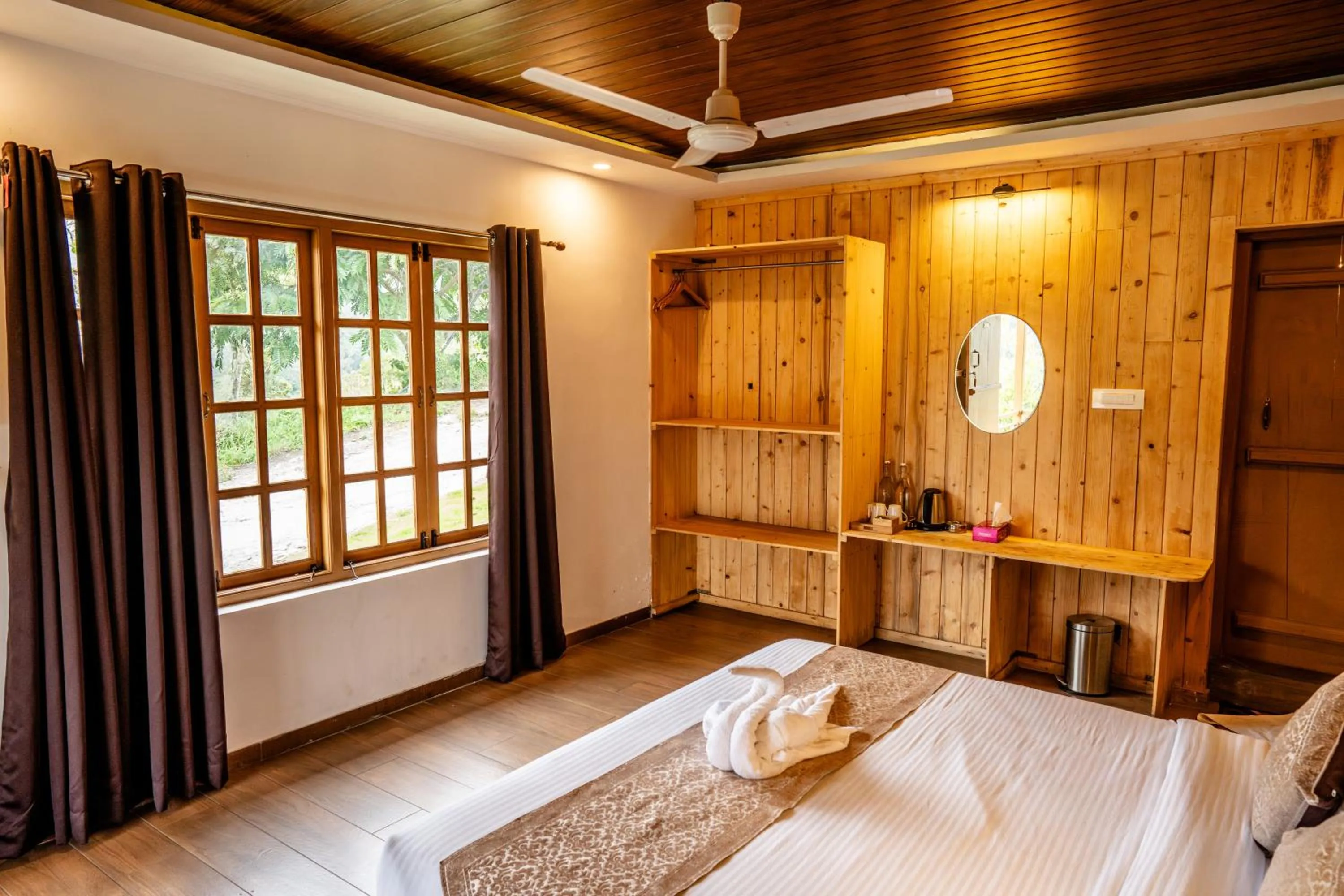 Photo of the whole room, Bed in Zacs Valley Resort & Wellness Retreat Kodaikanal