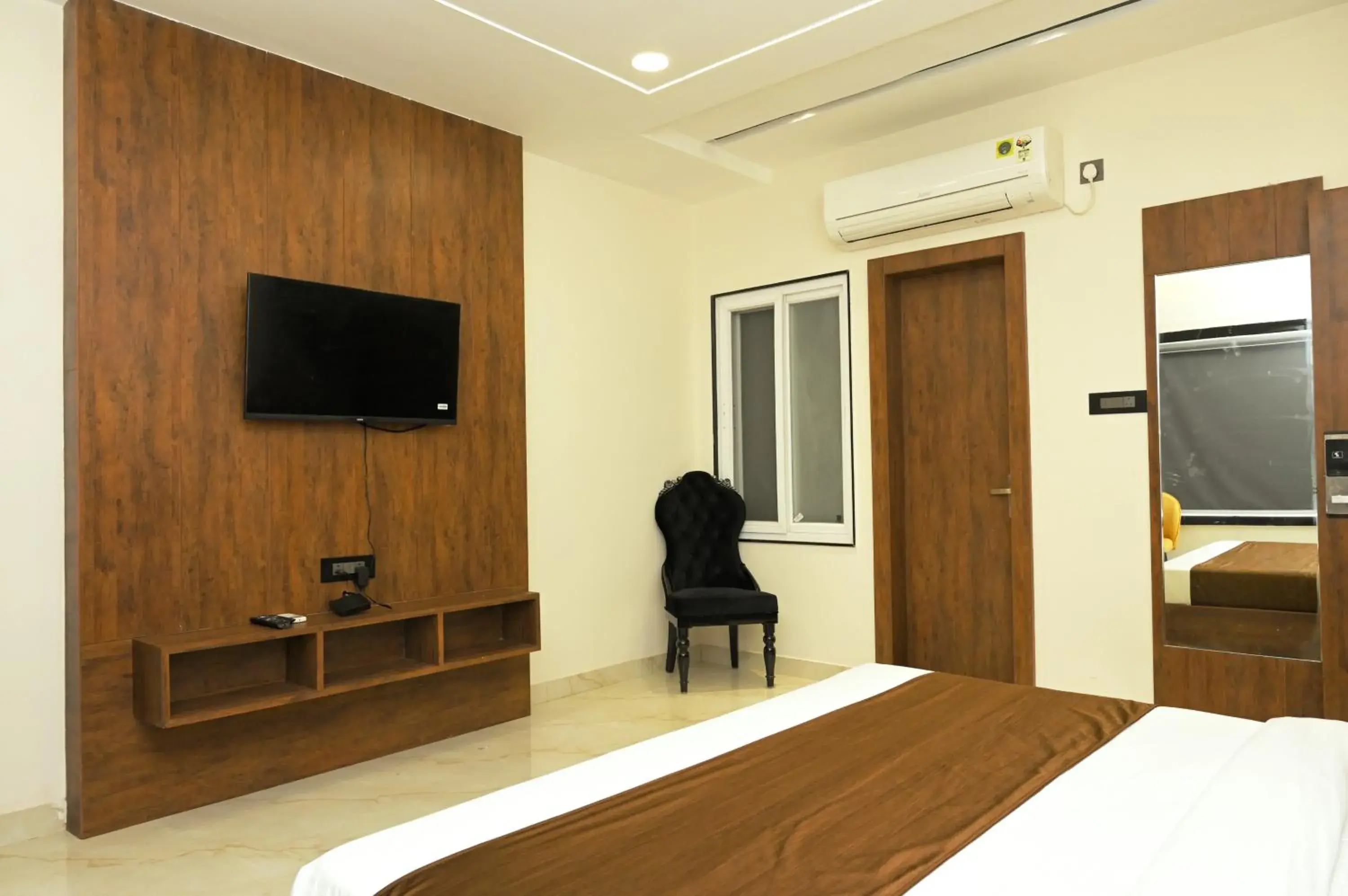 Double Room in Hotel sapphire Double Room in Hotel sapphire