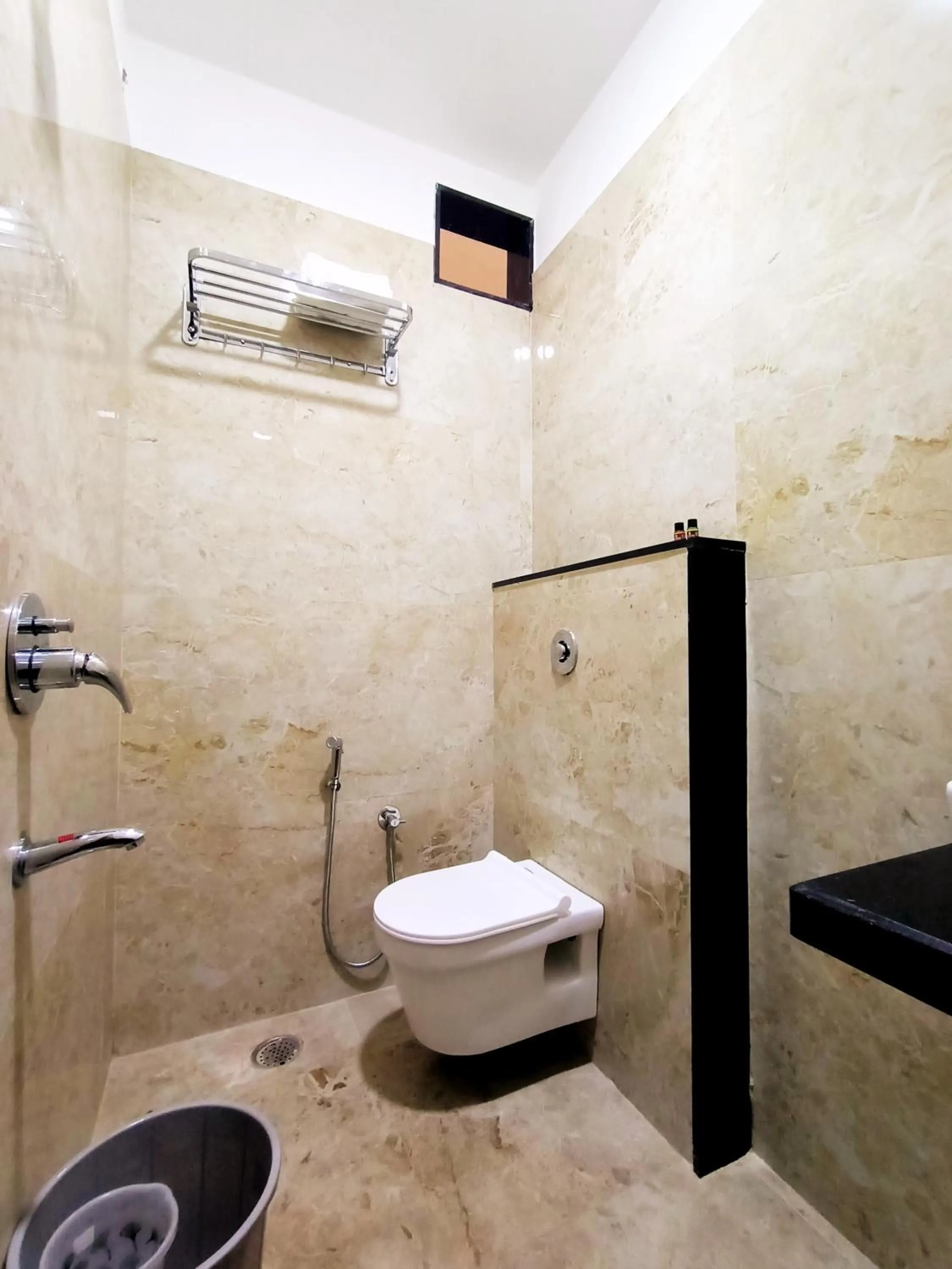 Bathroom in Hotel sapphire