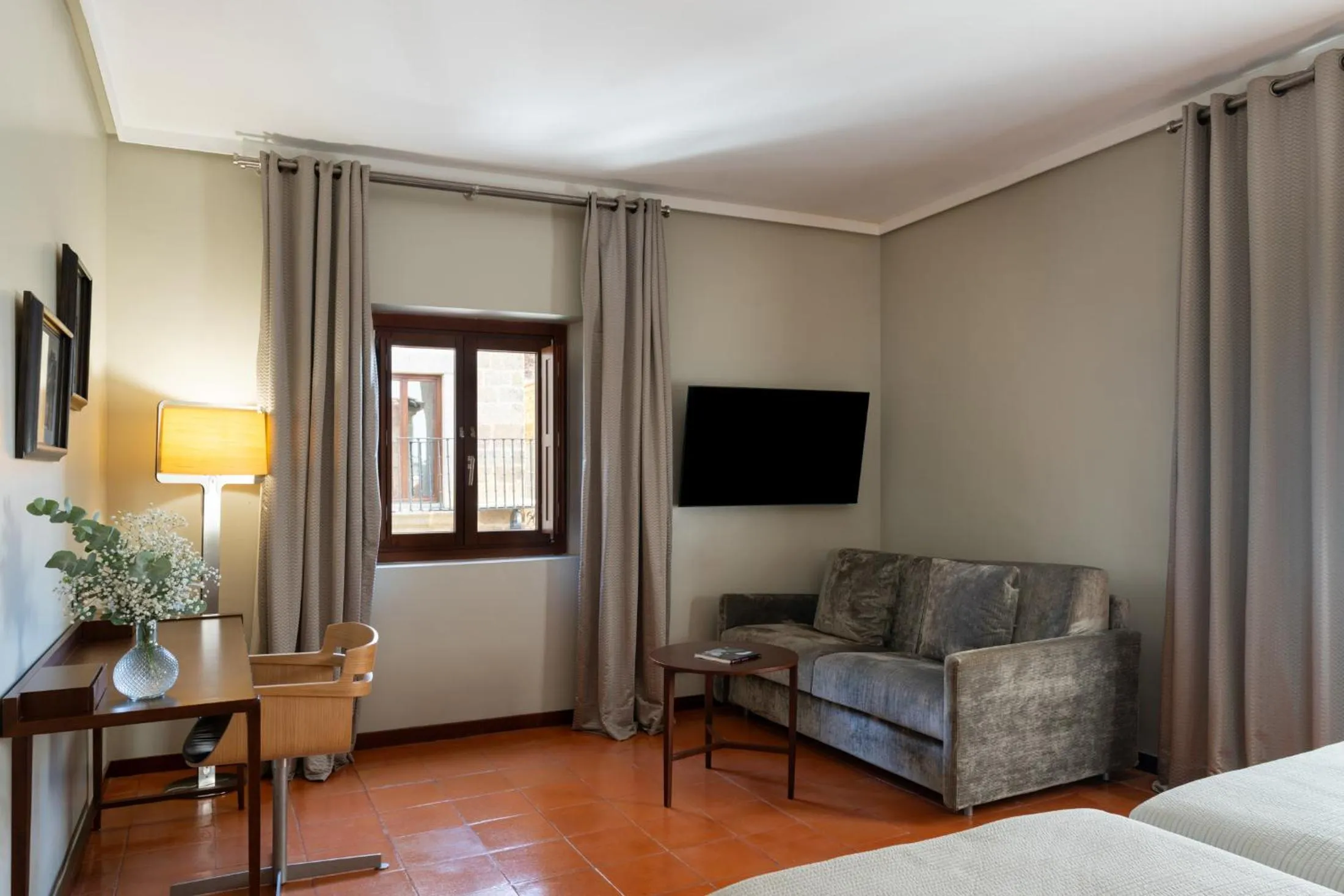 Bed in Parador de Caceres