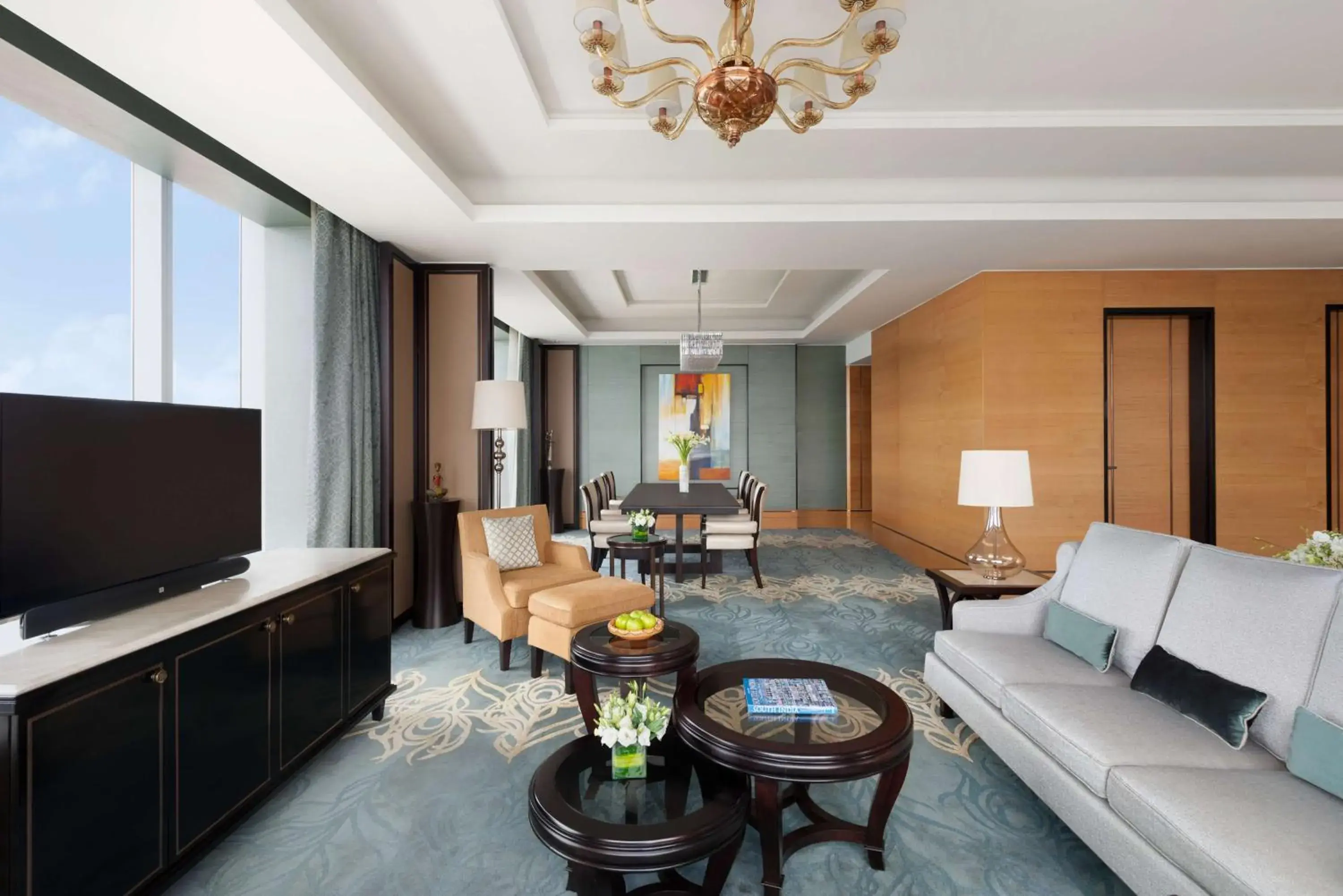 Living room in Shangri-La Bengaluru Living room in Shangri-La Bengaluru