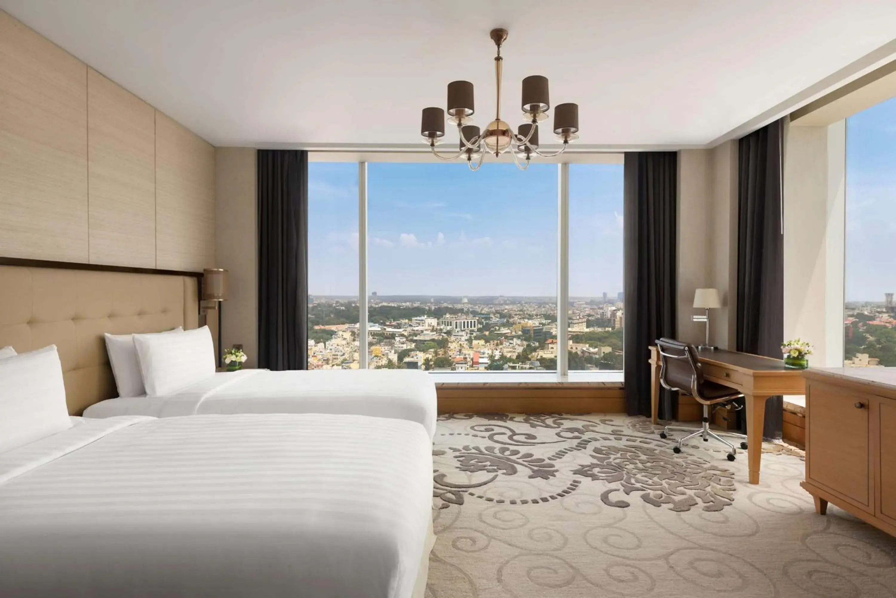 Bedroom, Bed in Shangri-La Bengaluru Bedroom, Bed in Shangri-La Bengaluru