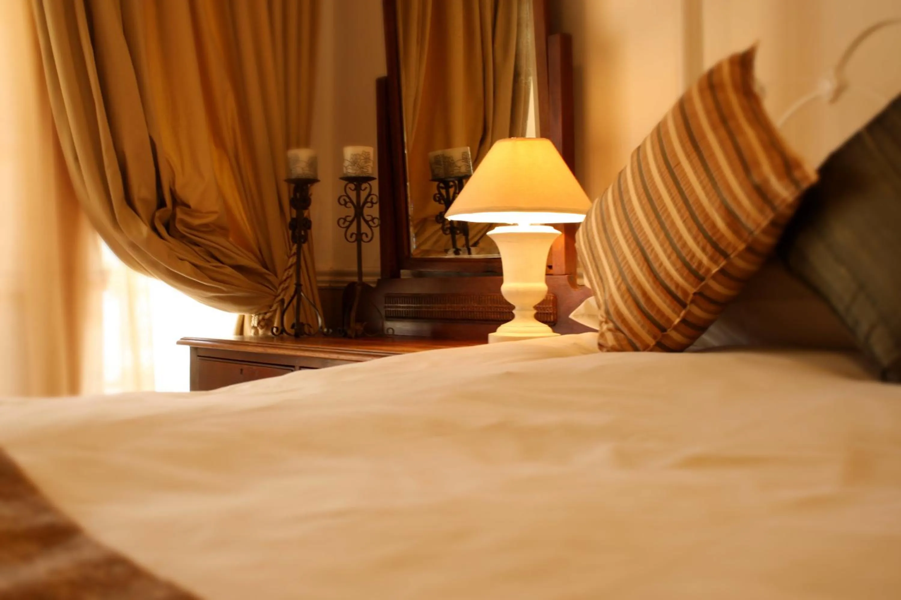 Bed in Lemon & Lime Guesthouse