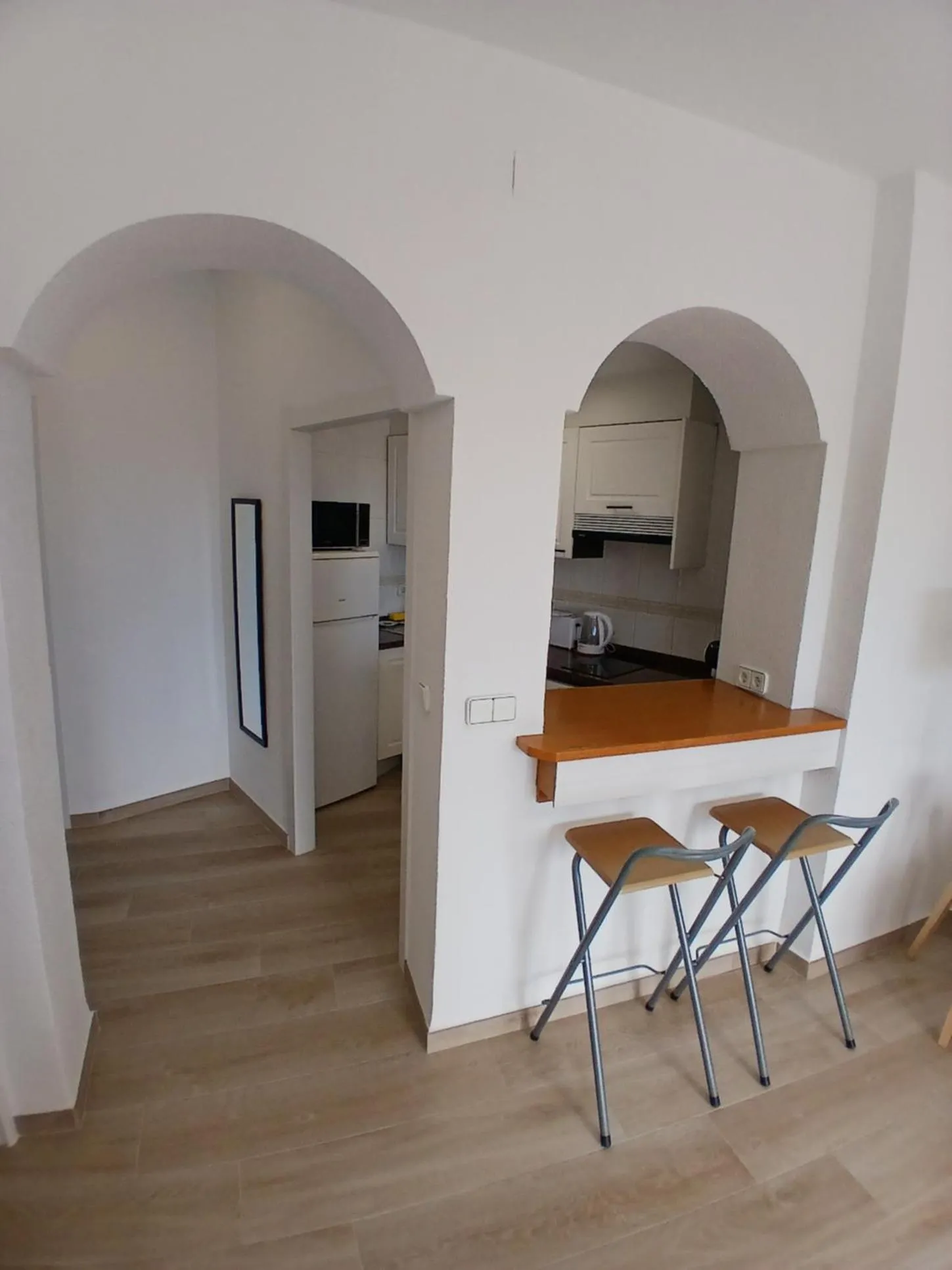 Kitchen or kitchenette in Apartamentos Benidorm Chorrol