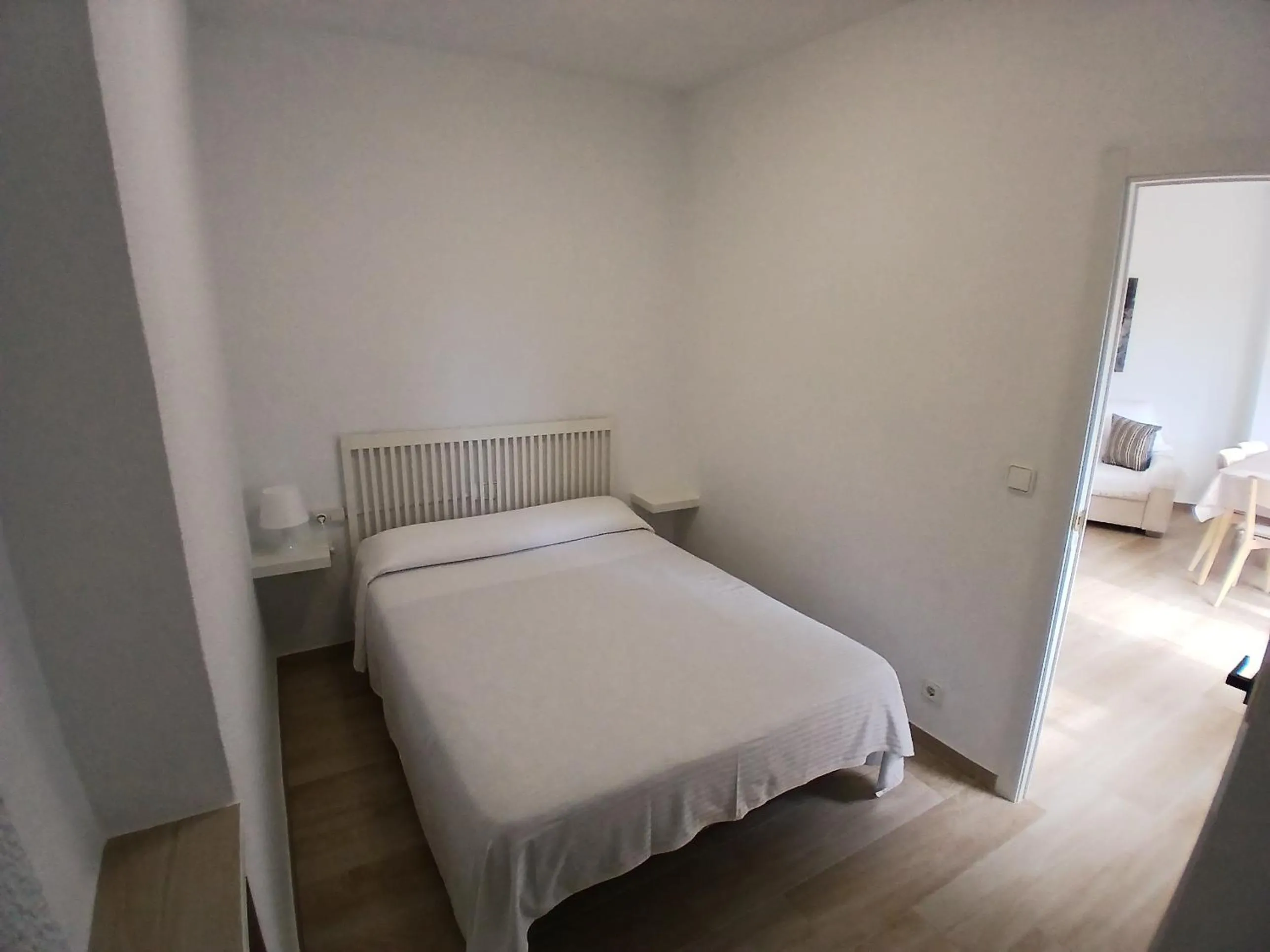 Bed in Apartamentos Benidorm Chorrol