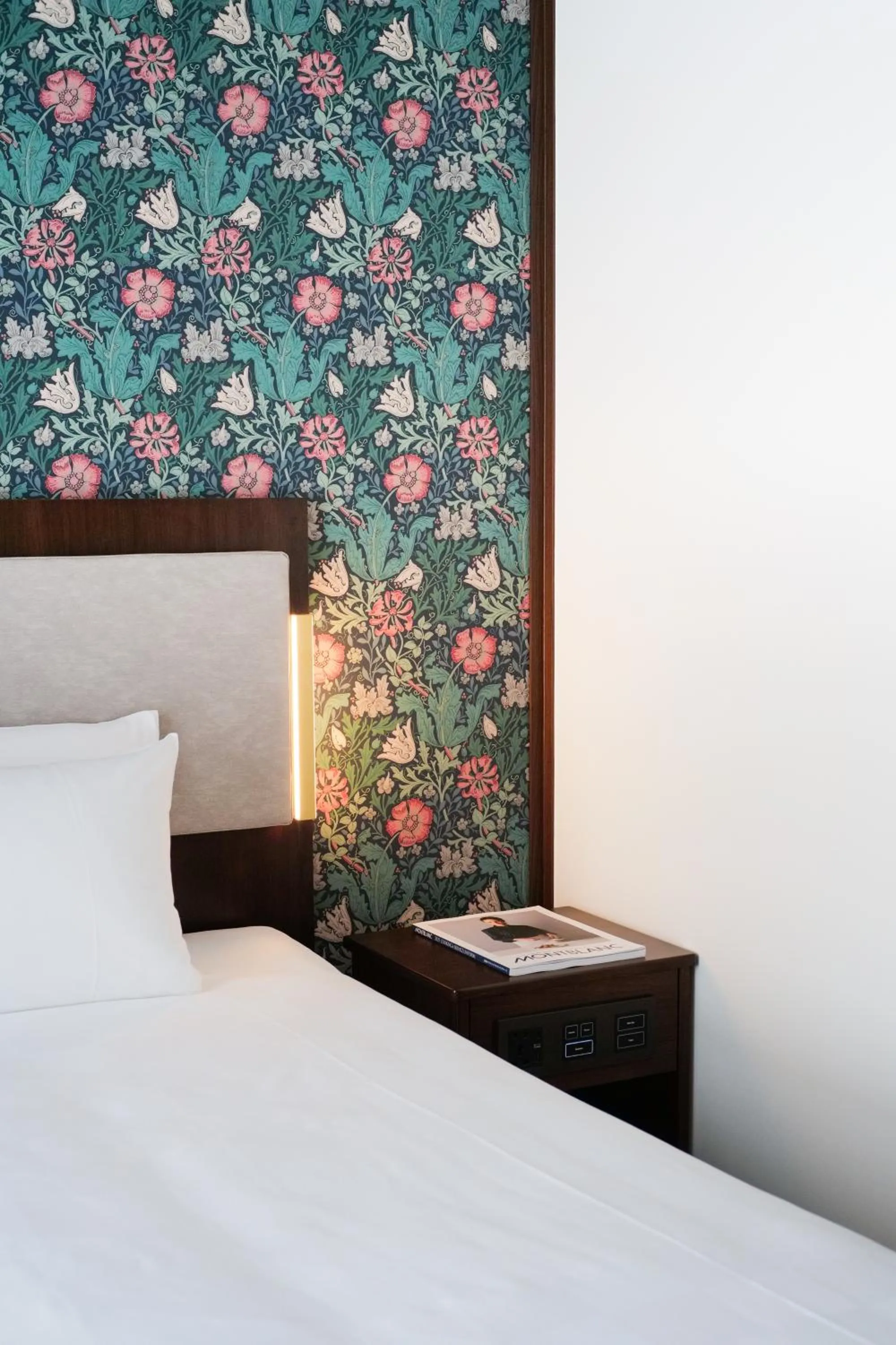 Bed in KIORI Exec Muromachi