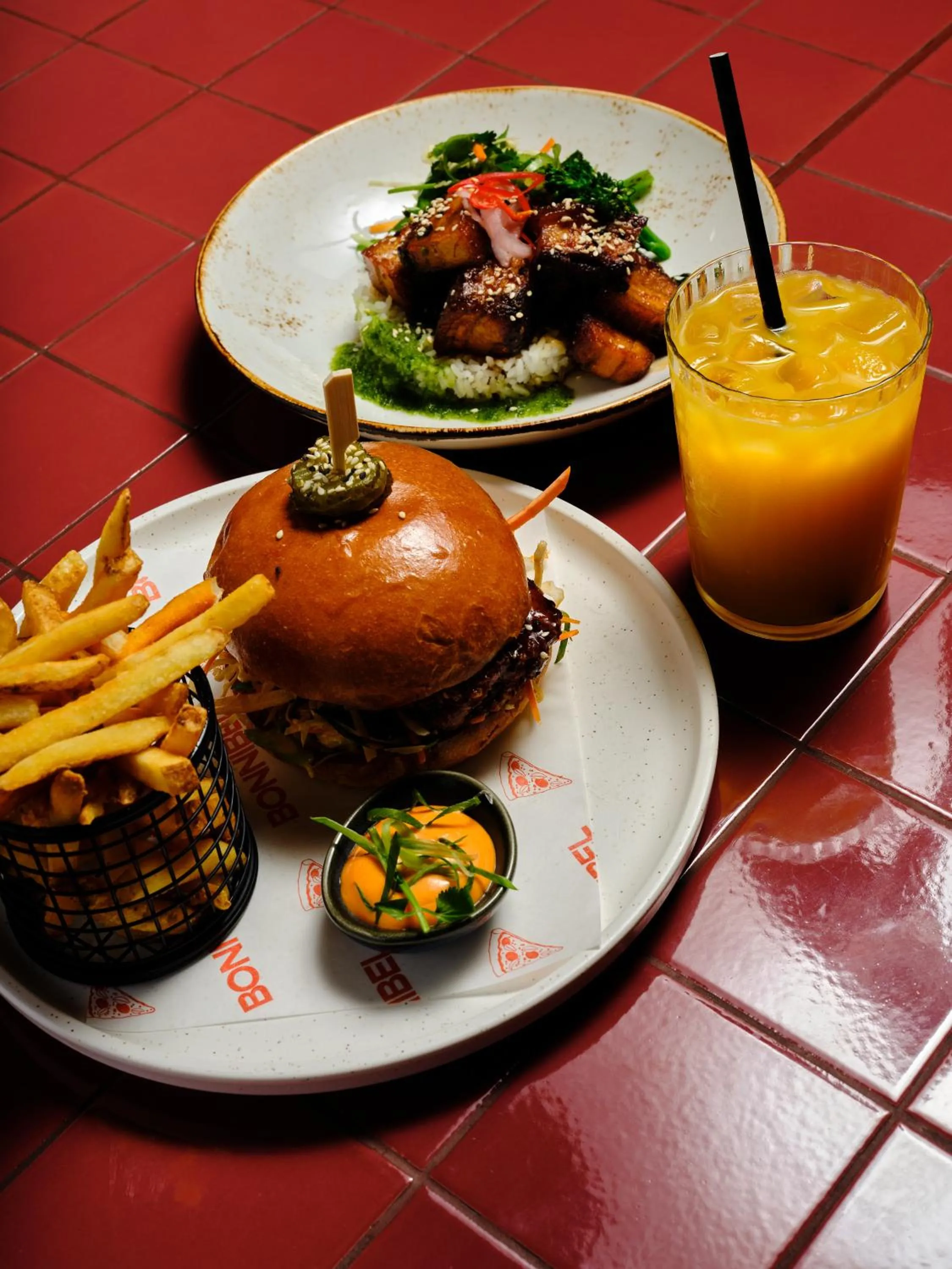 Restaurant/places to eat in lyf on Elizabeth Melbourne