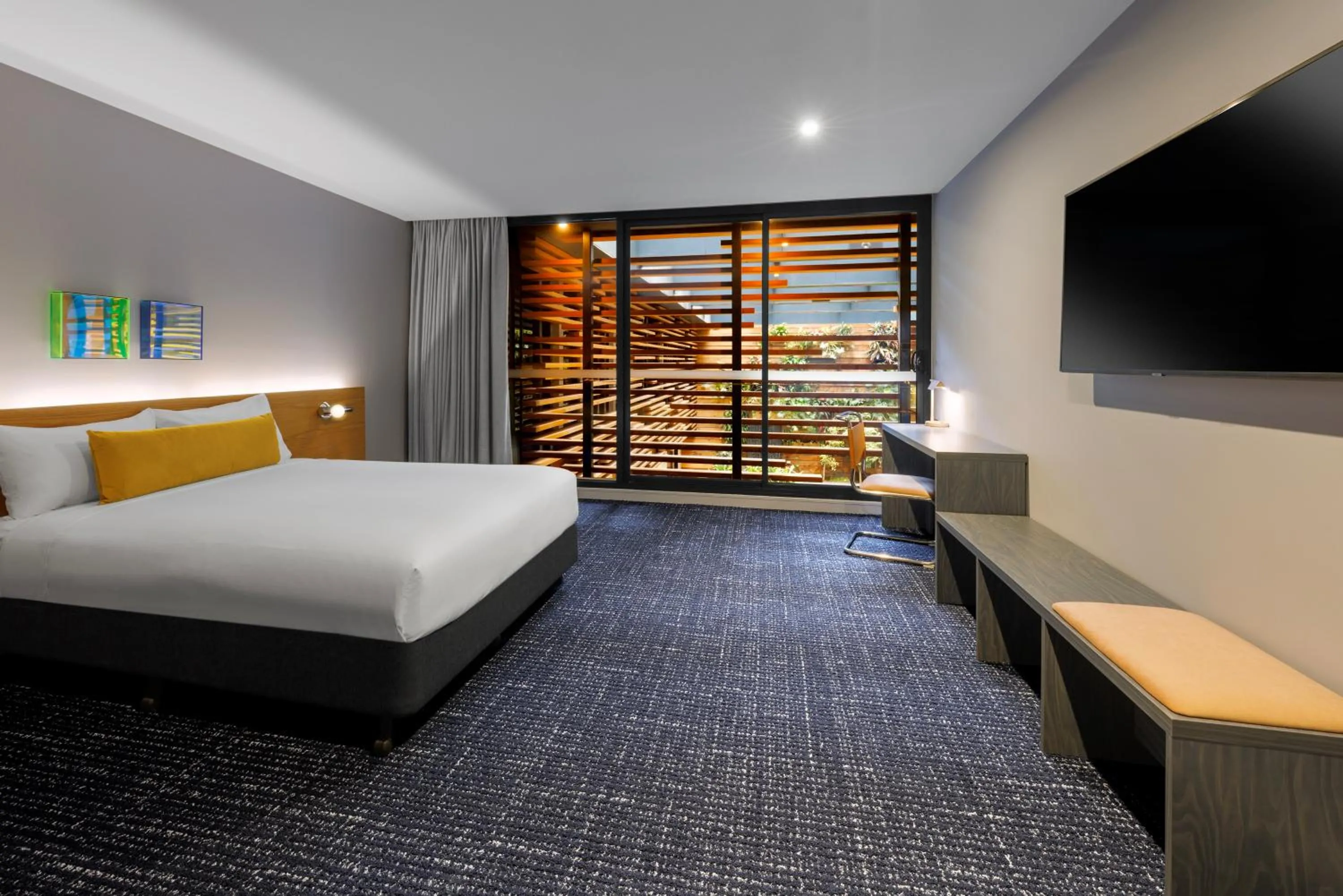 Bed in lyf on Elizabeth Melbourne