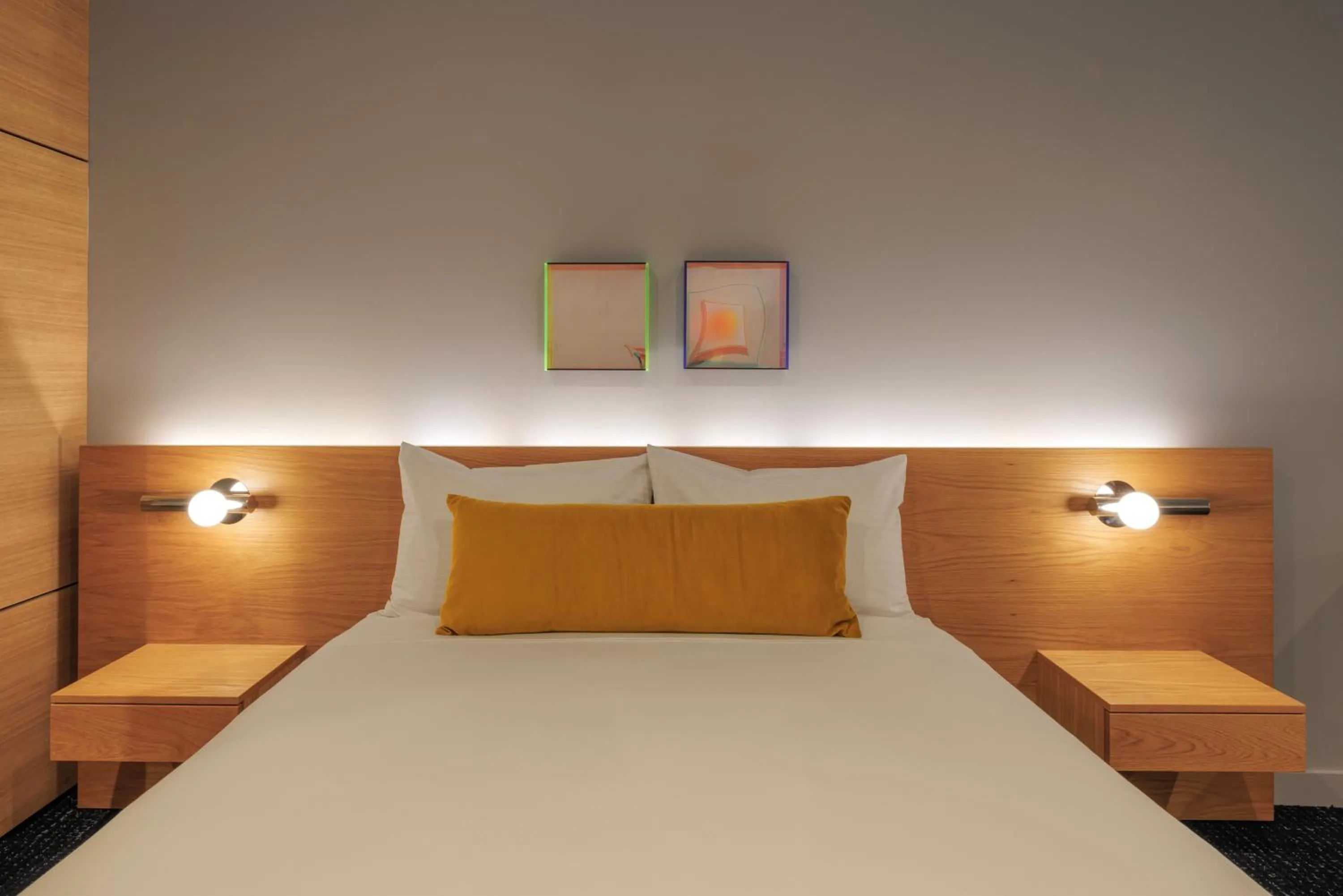 Bedroom, Bed in lyf on Elizabeth Melbourne