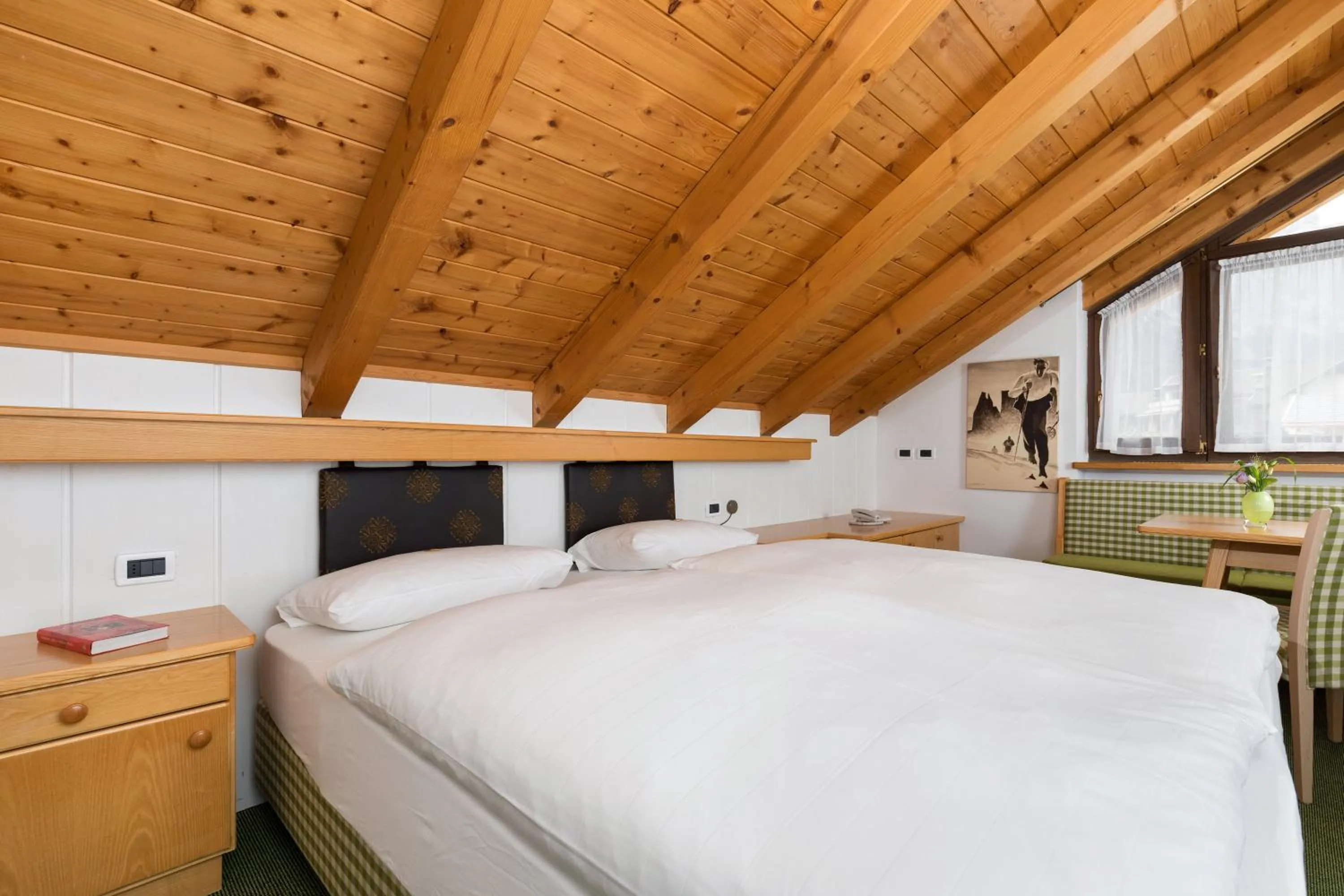 Photo of the whole room, Bed in Hotel Christian