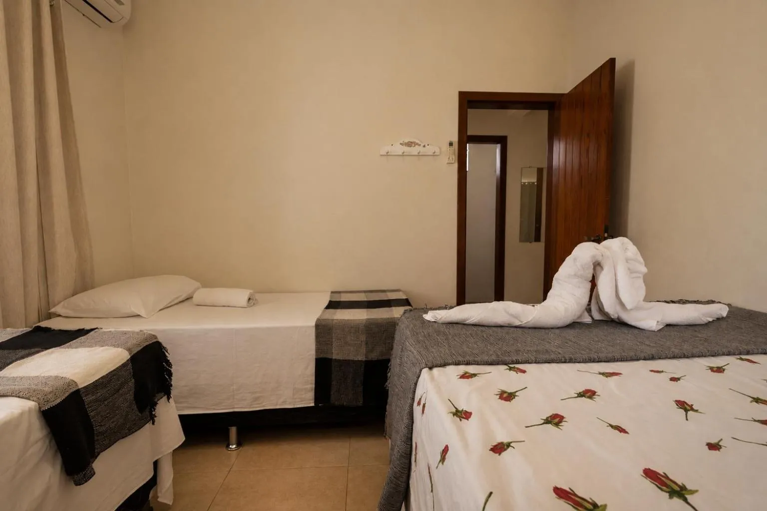 Bed in Casa do Bruno Conforto e Tradição Familiar em Arraial d'Ajuda