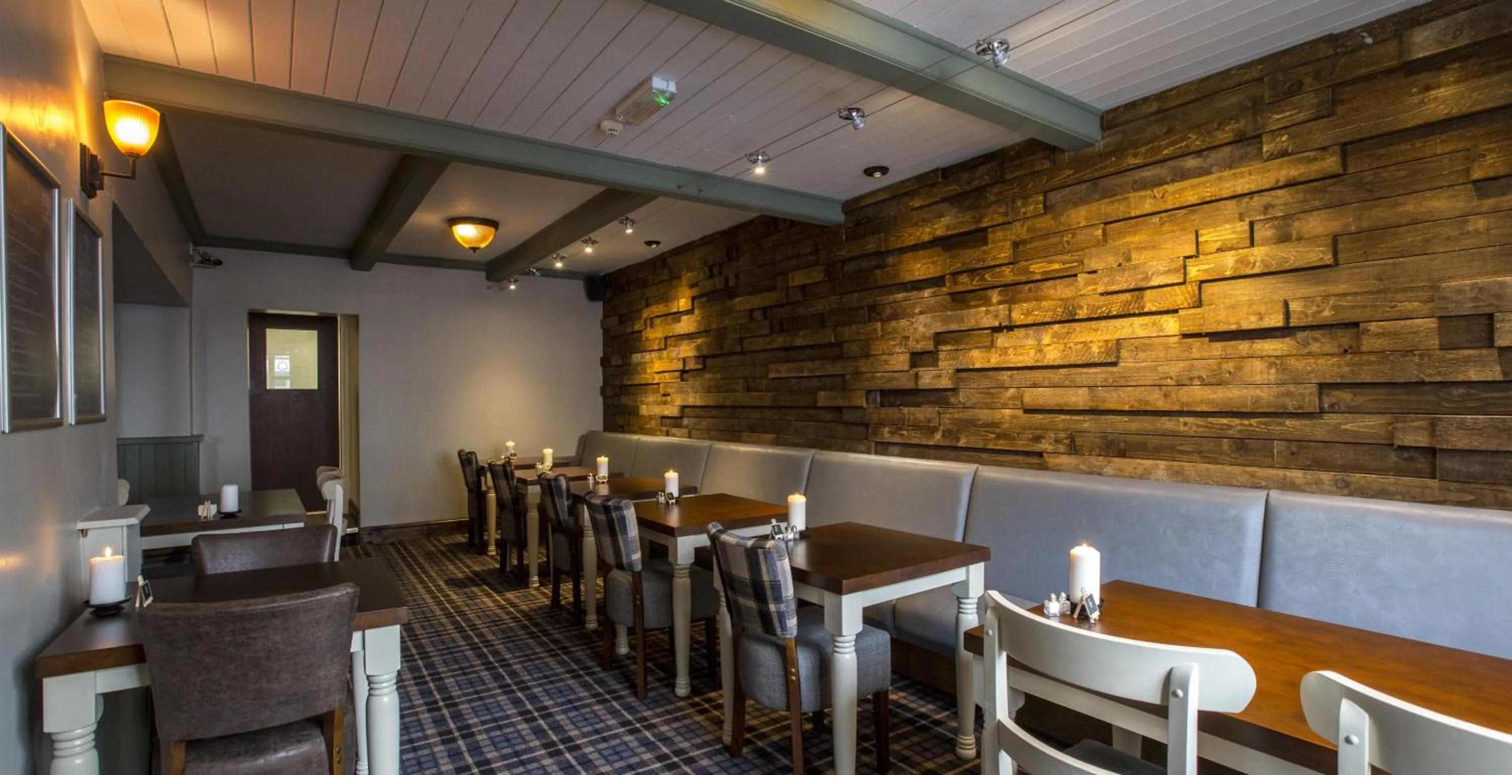 Restaurant/places to eat in The Sun Inn