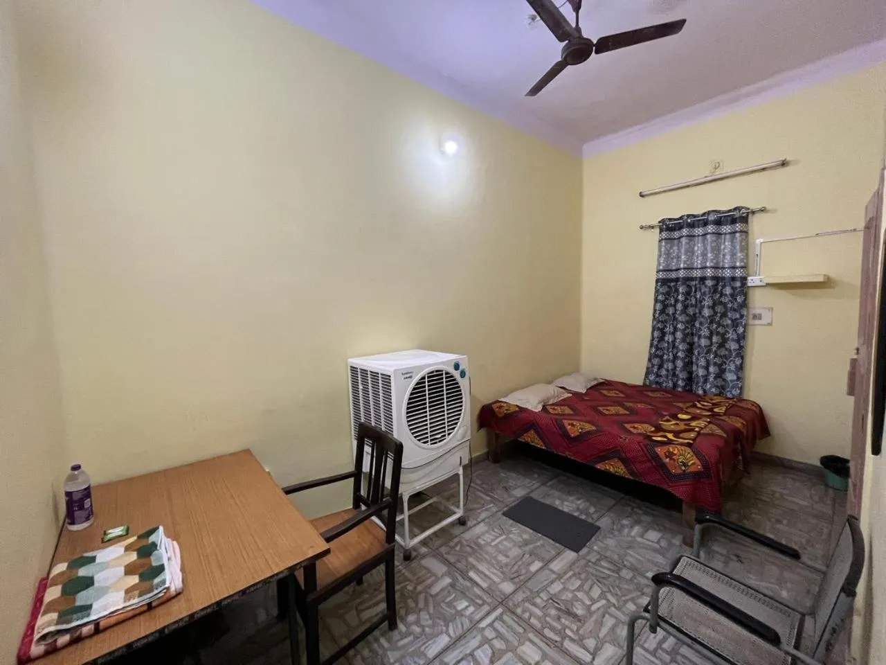 Bed in Vishwa Deva Homestay