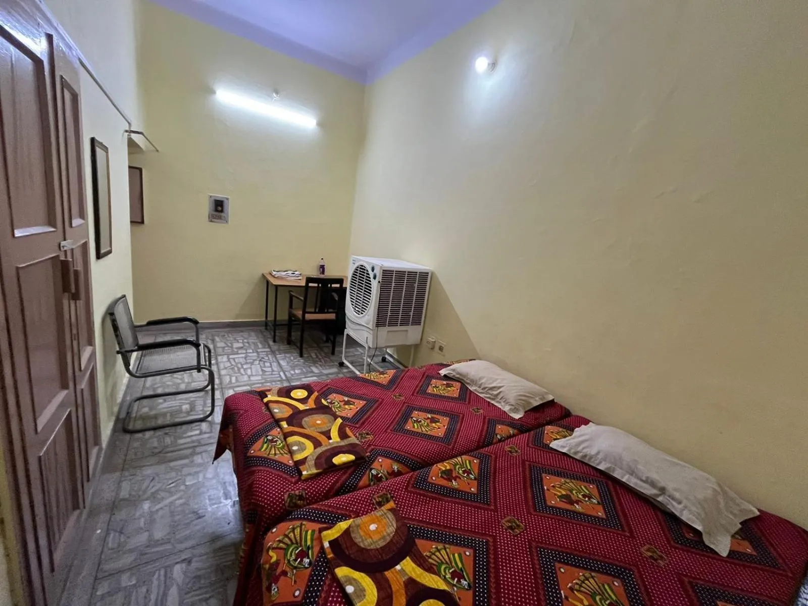 Bed in Vishwa Deva Homestay