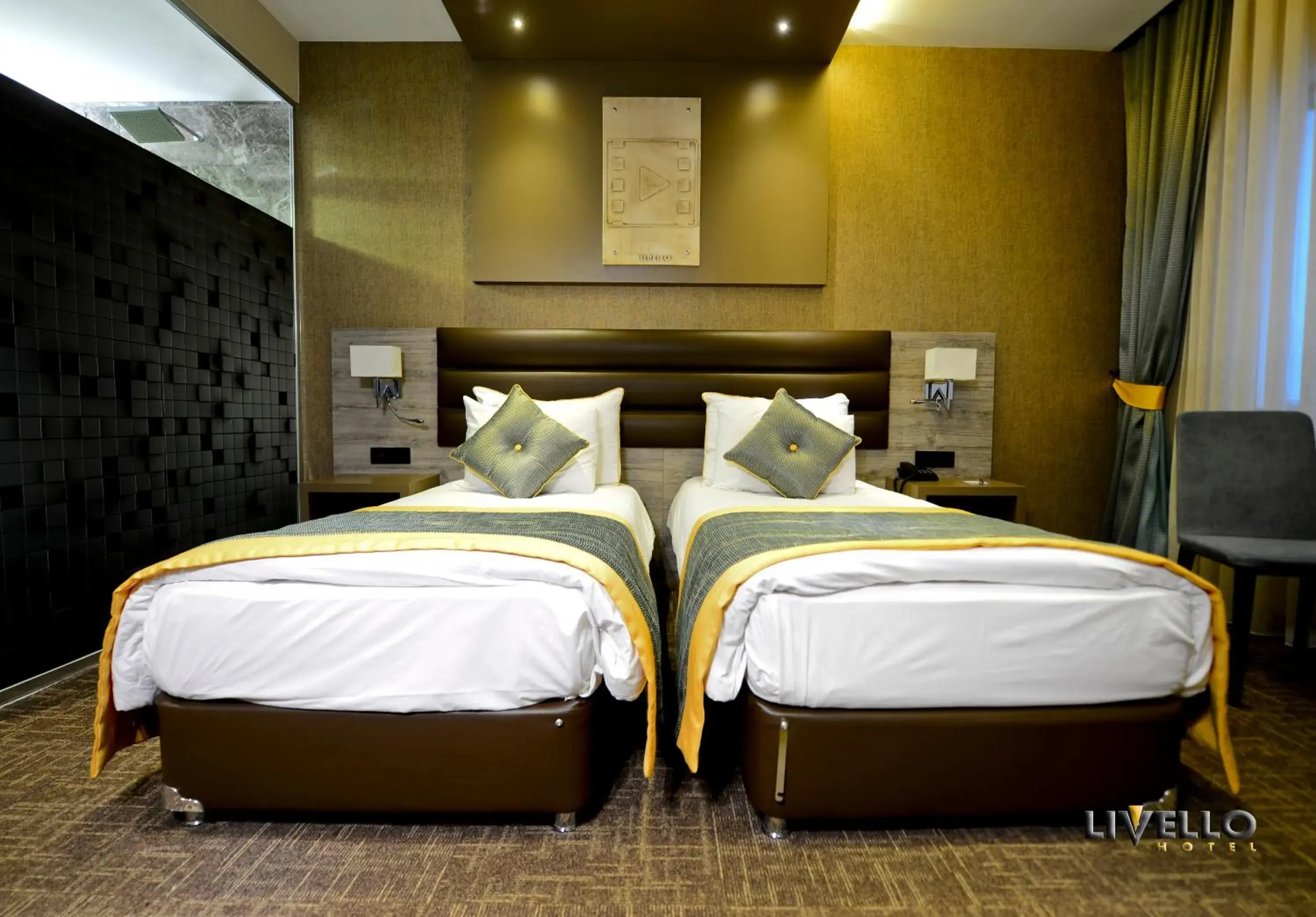 Photo of the whole room, Bed in Empire Hotel İstanbul Photo of the whole room, Bed in Empire Hotel İstanbul