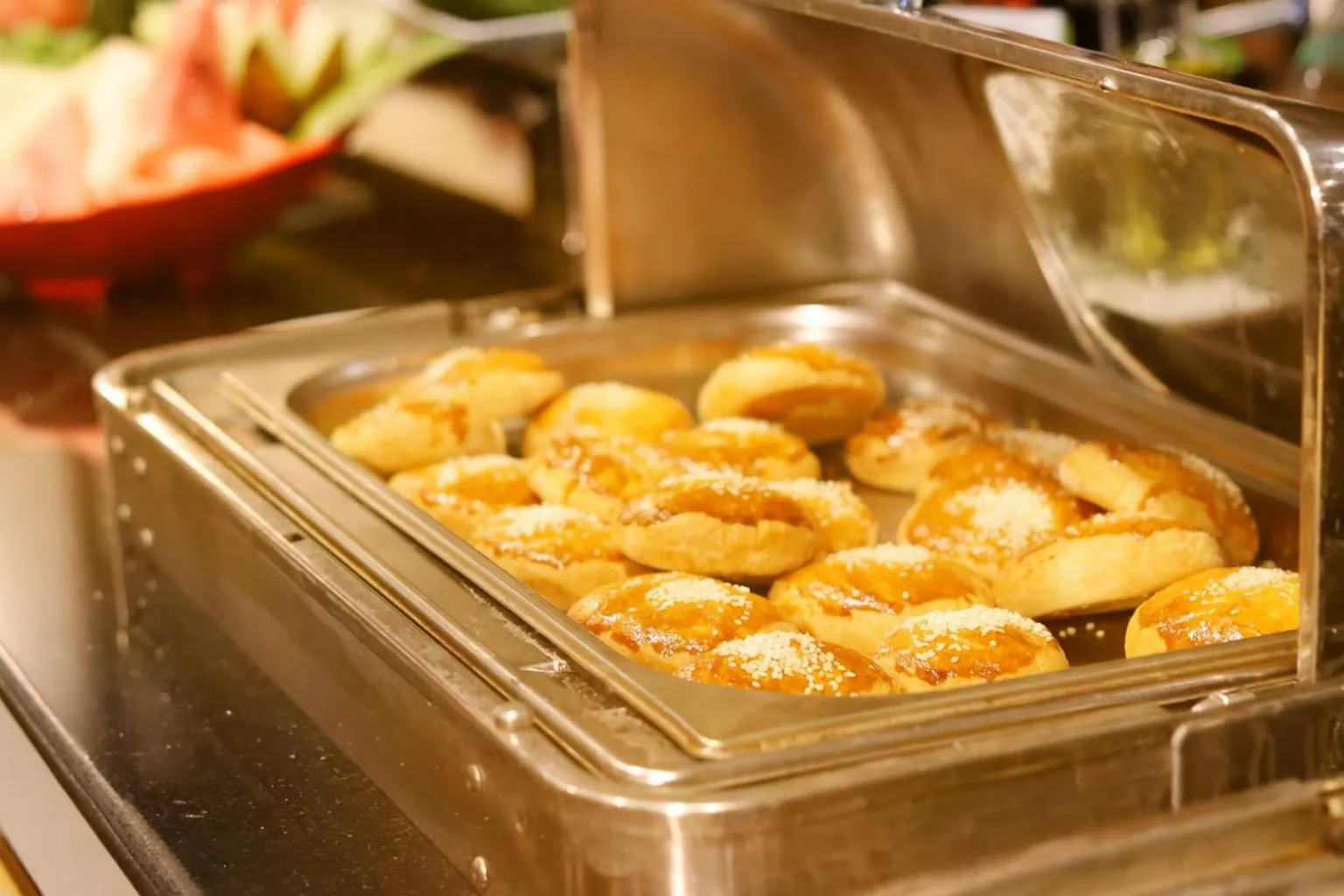 Restaurant/places to eat in Empire Hotel İstanbul