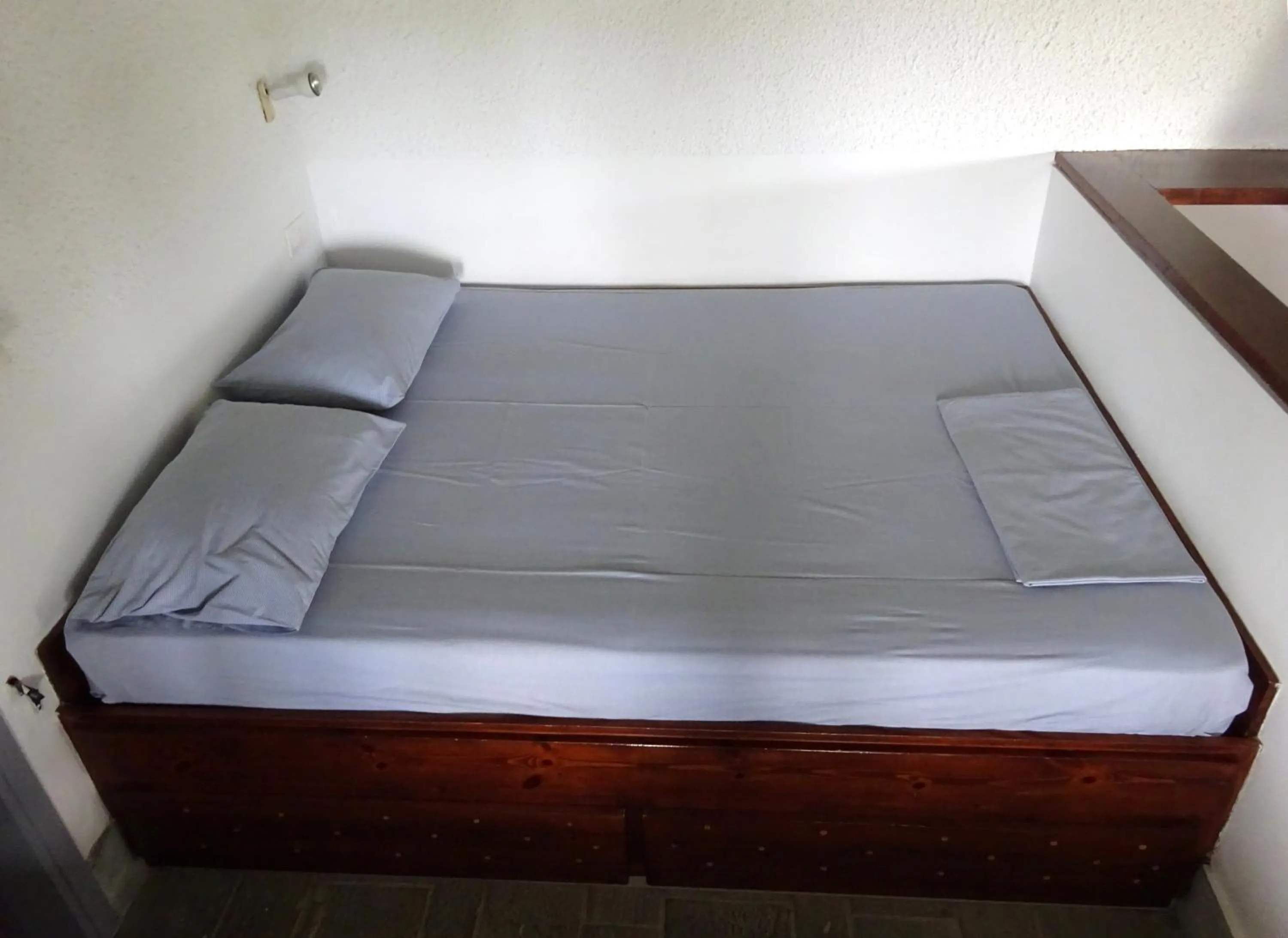 Bed in To Spitaki House