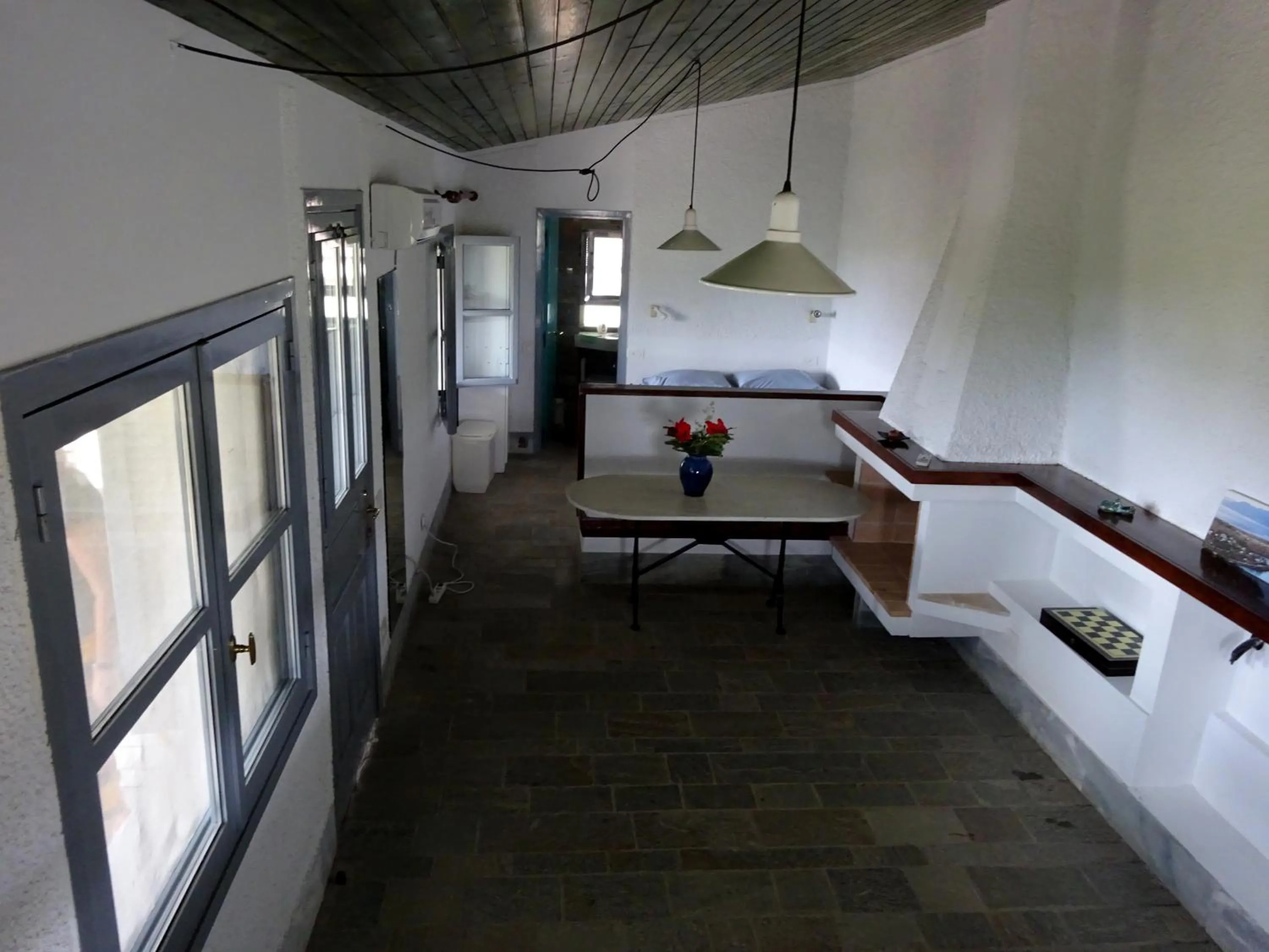 Communal lounge/ TV room in To Spitaki House