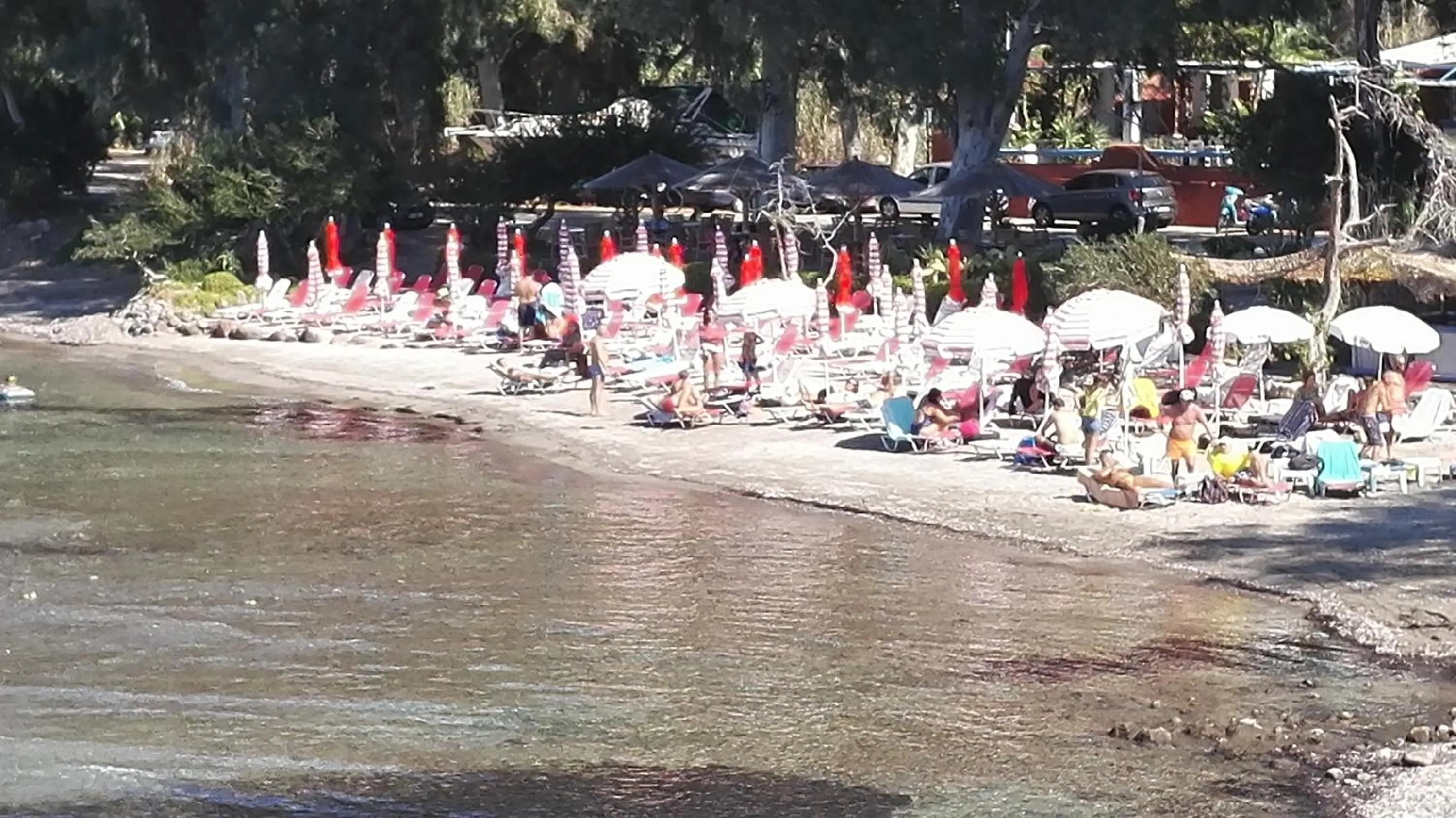 Beach in To Spitaki House