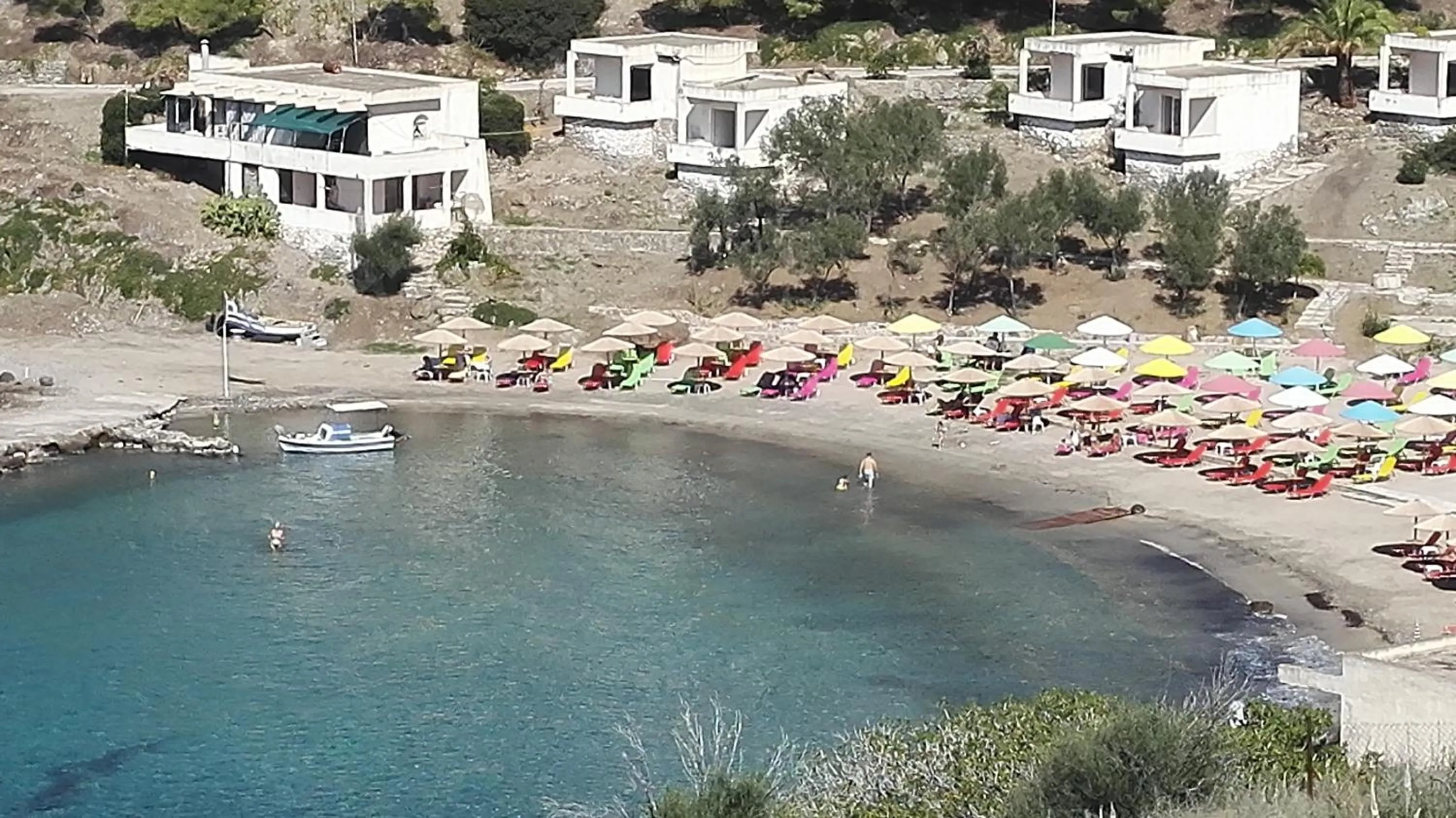 Beach in To Spitaki House