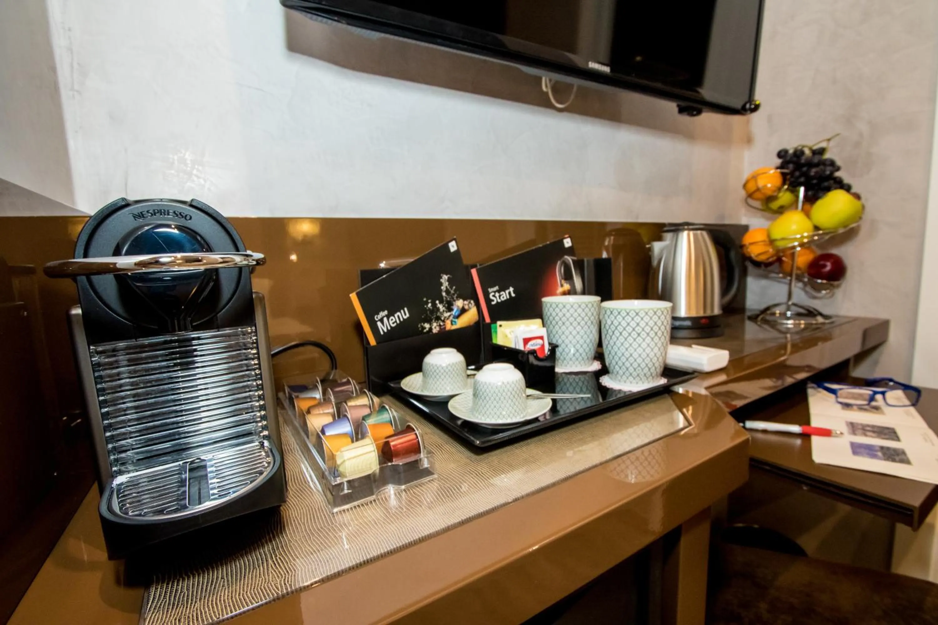 Coffee/tea facilities in Vaticano Julia Guest House
