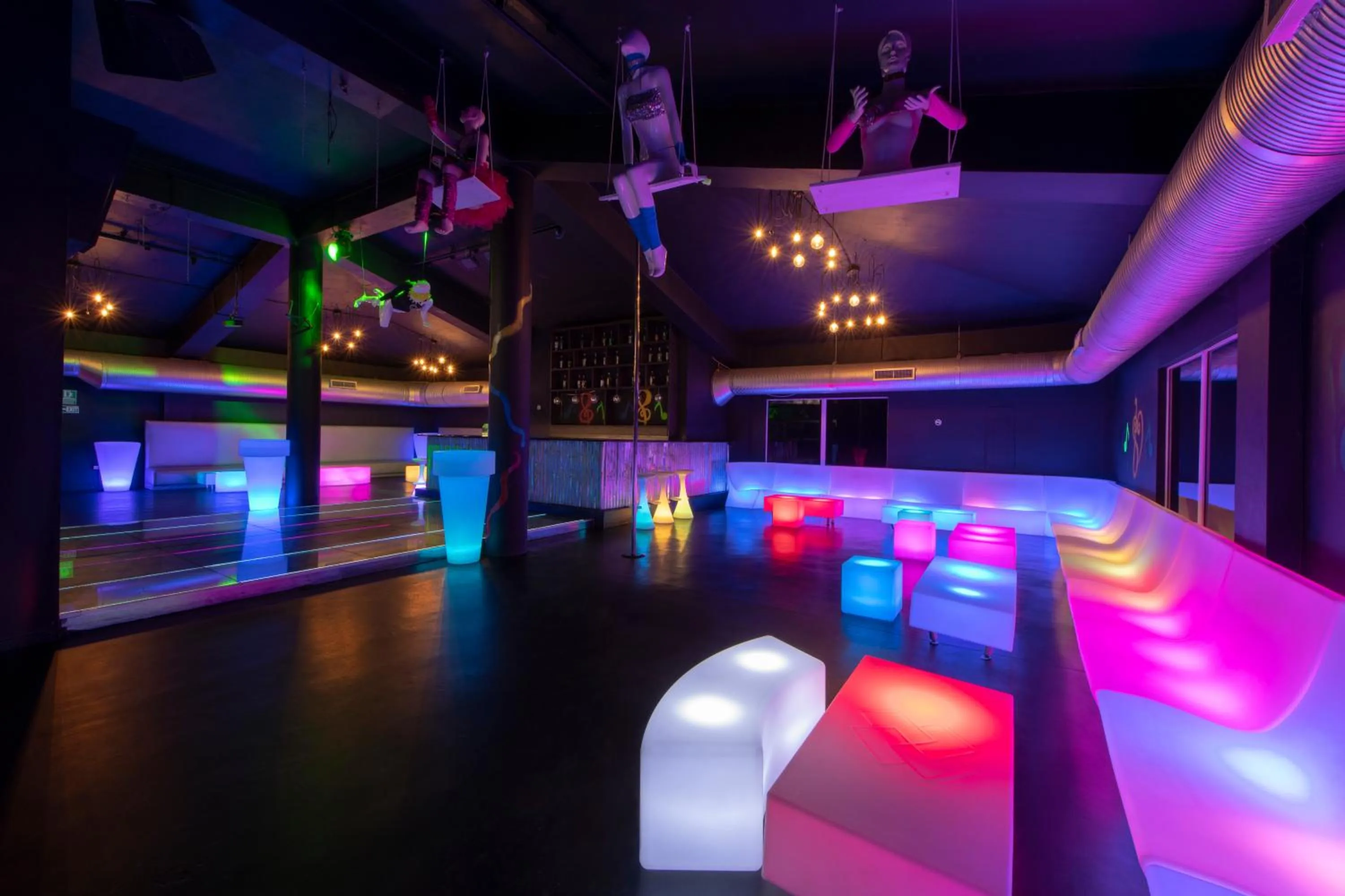 Entertainment in Viva Heavens by Wyndham, A Trademark All Inclusive