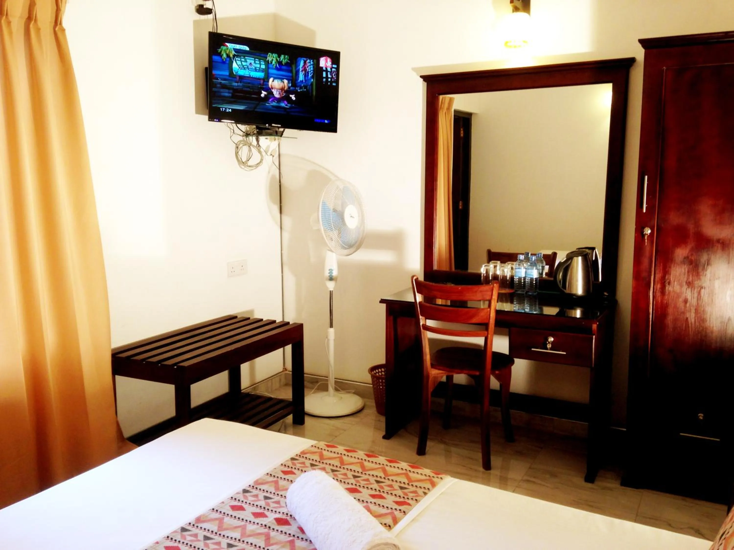 Bedroom, Bed in Kandy Moon Hills Hotel