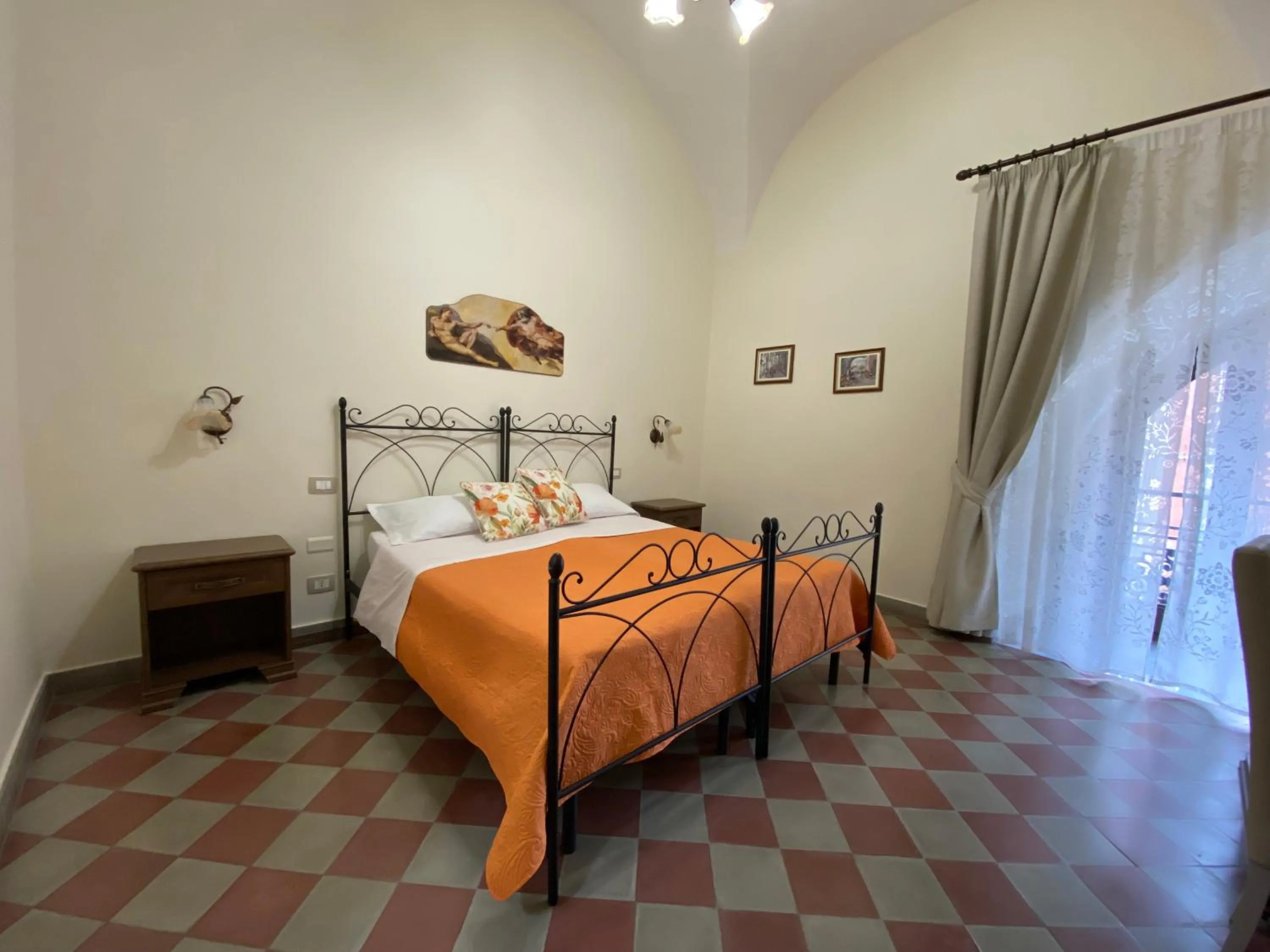 Photo of the whole room, Bed in B&B Palazzo Tornabene