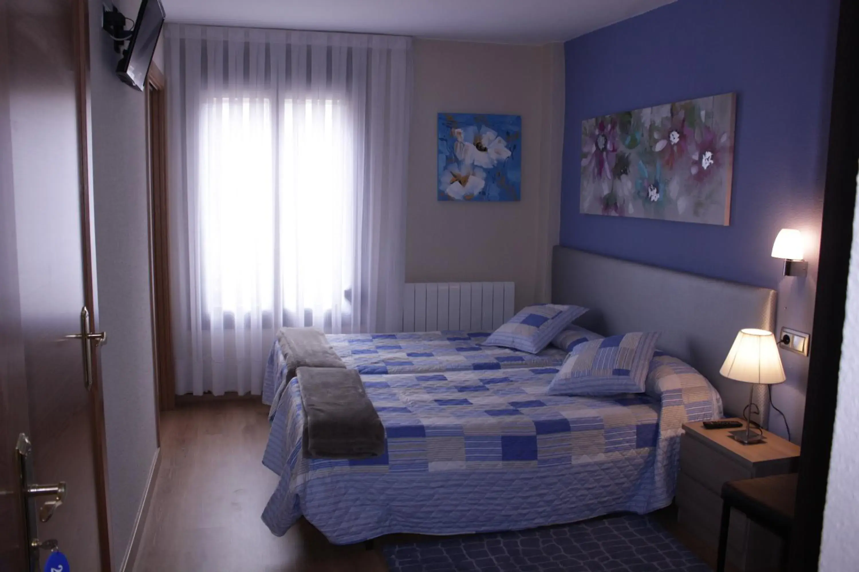 Quadruple Room in Hotel Parras Arnedillo Quadruple Room in Hotel Parras Arnedillo