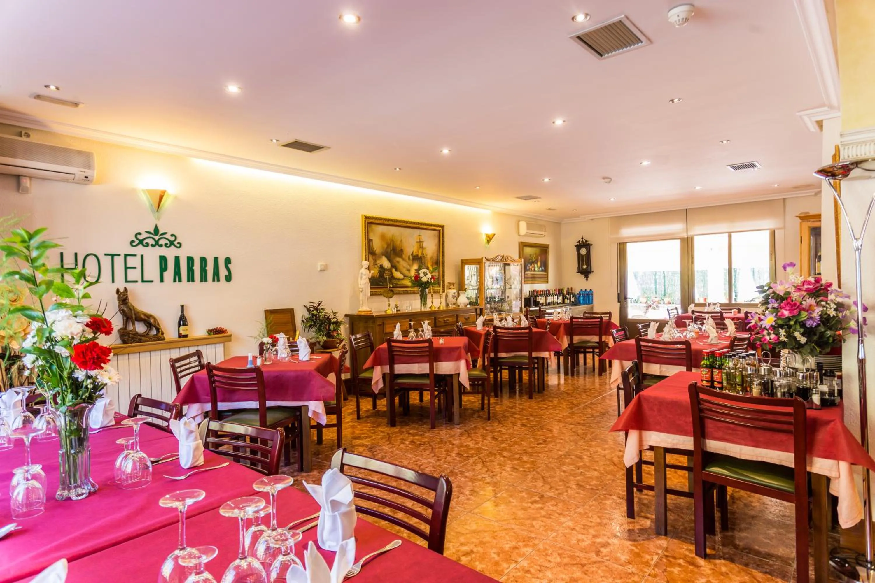 Restaurant/places to eat in Hotel Parras Arnedillo