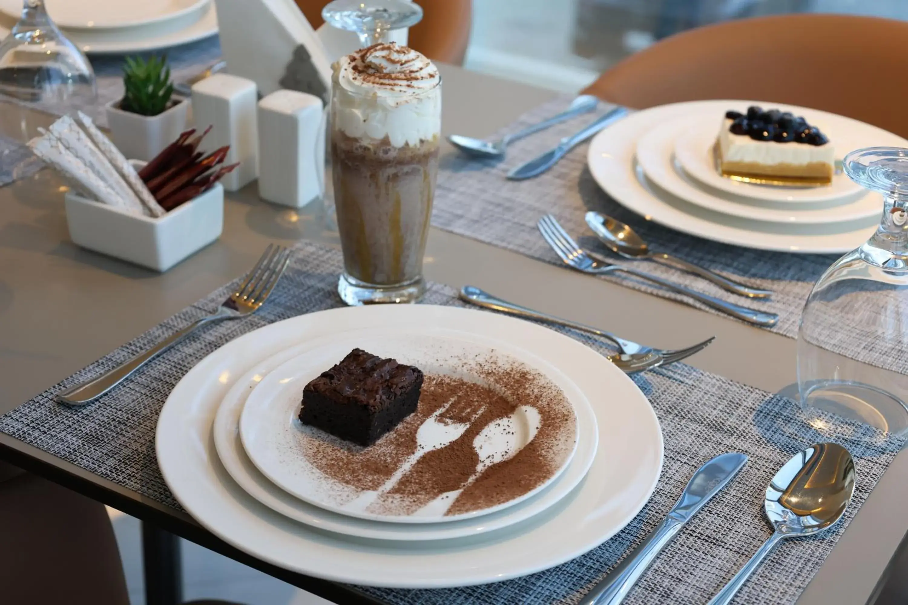 Food and drinks in Westpac Hotel & Suites - Westbay Doha Food and drinks in Westpac Hotel & Suites - Westbay Doha