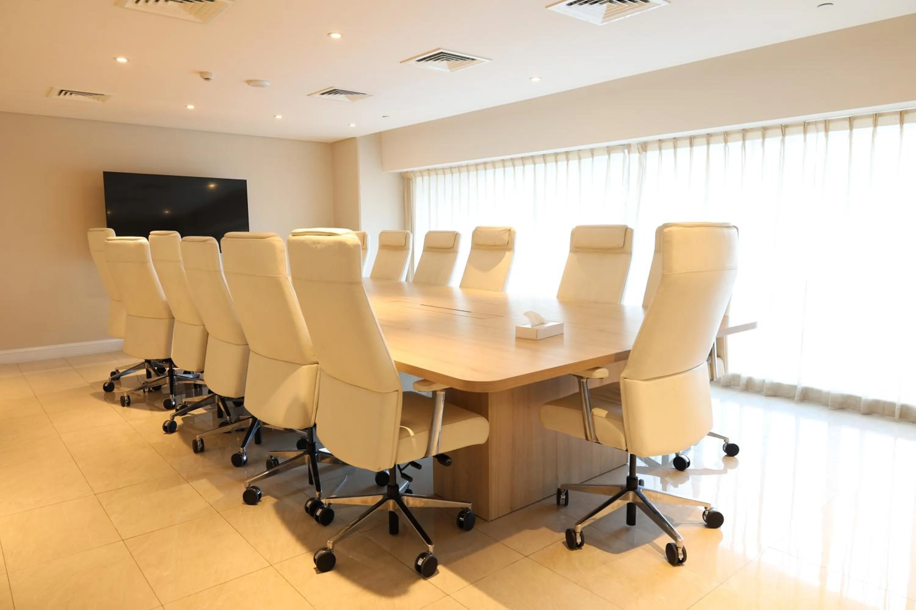 Meeting/conference room in Westpac Hotel & Suites - Westbay Doha
