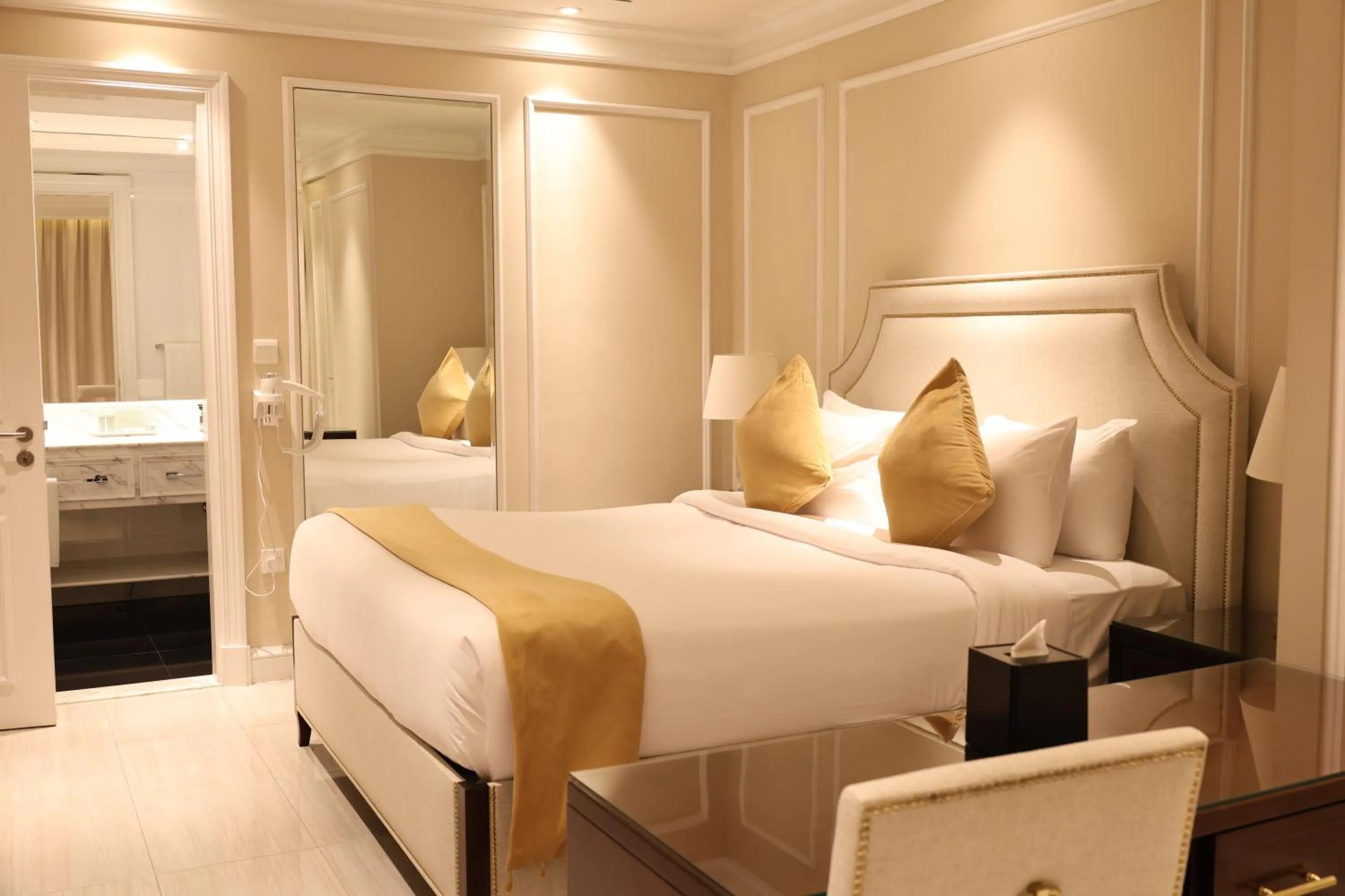 Bed in Westpac Hotel & Suites - Westbay Doha