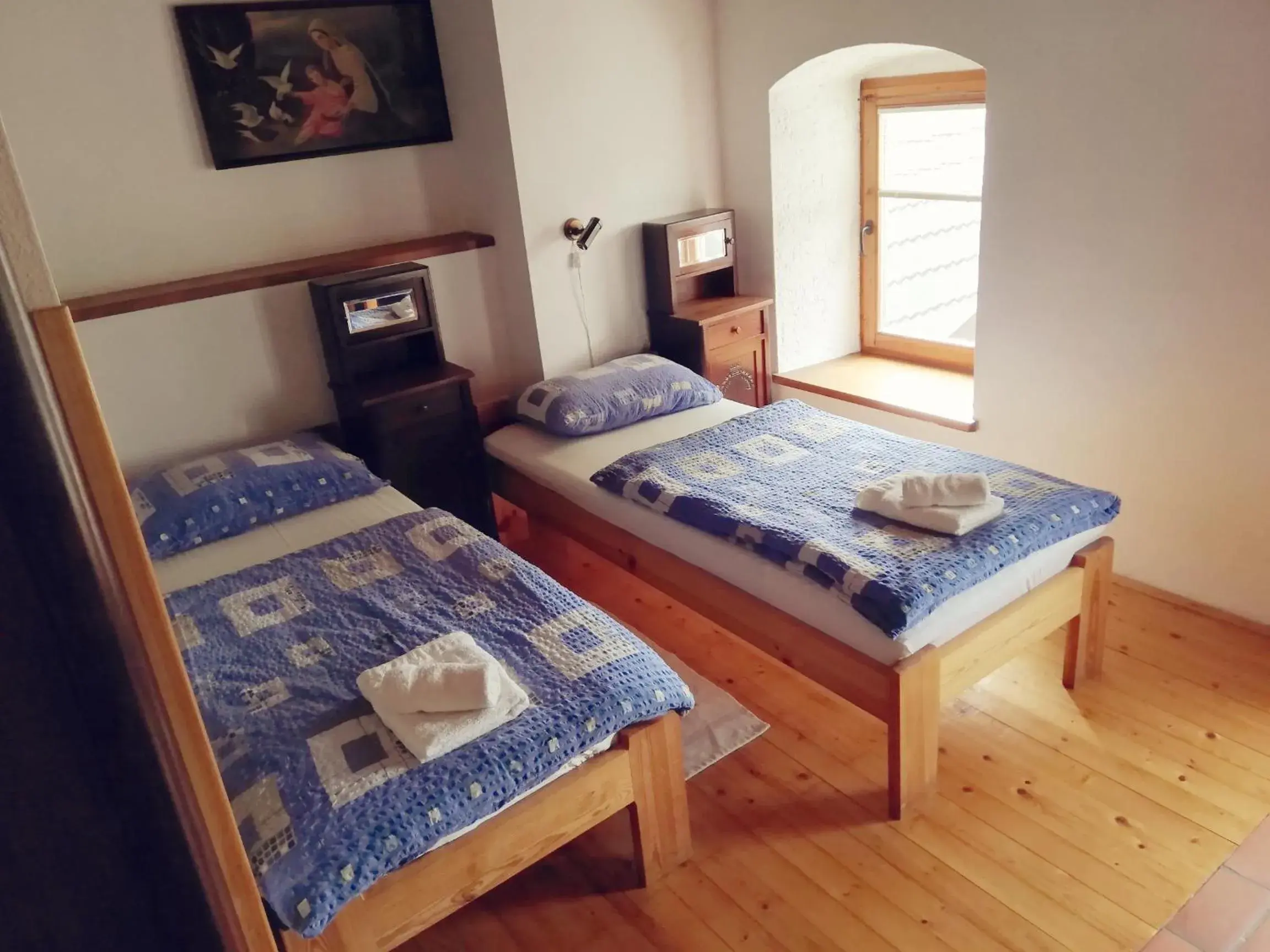 Standard Triple Studio - single occupancy in Guest House Turistična kmetija Plaznik Standard Triple Studio - single occupancy in Guest House Turistična kmetija Plaznik