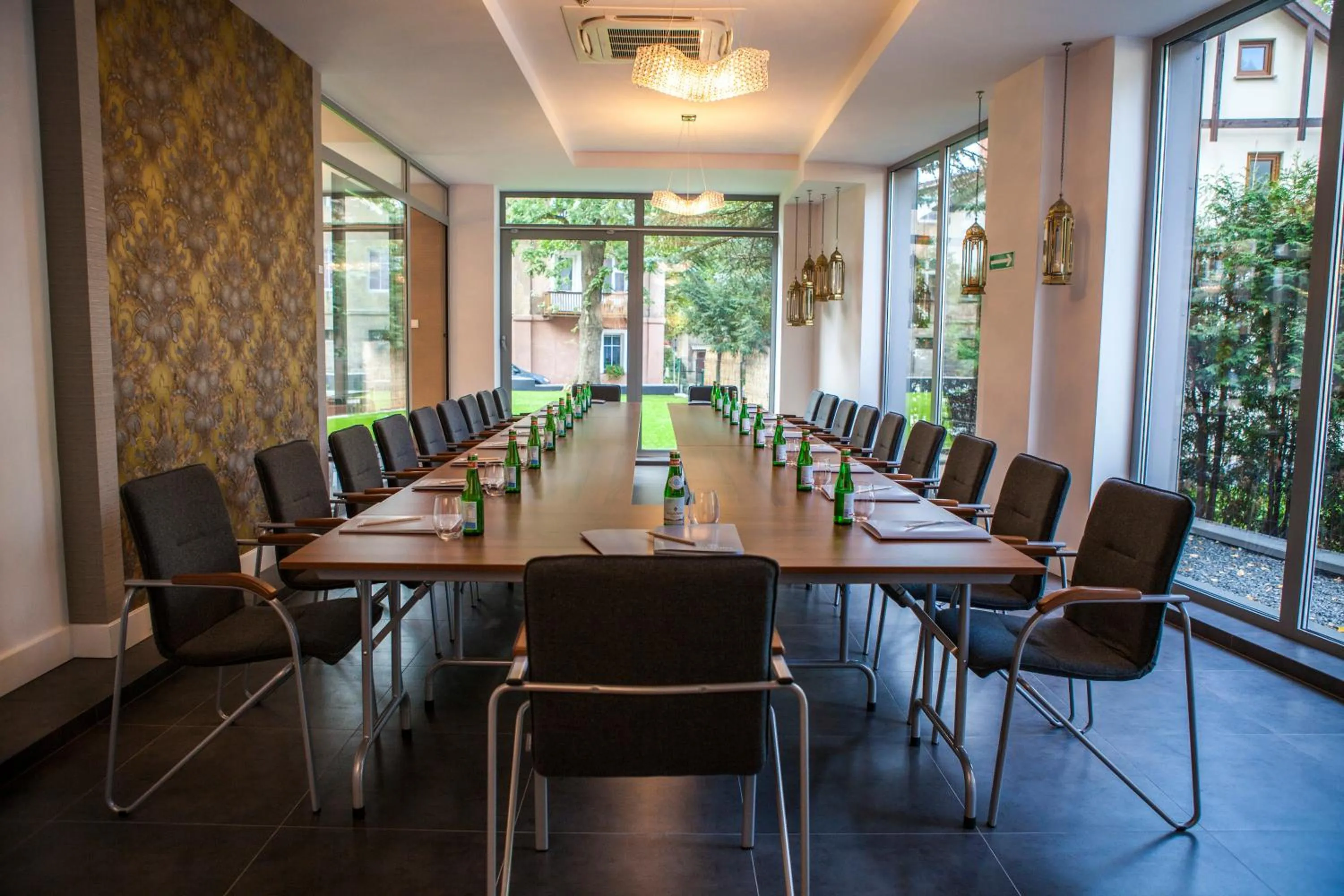 Meeting/conference room in Hotel Alhambra