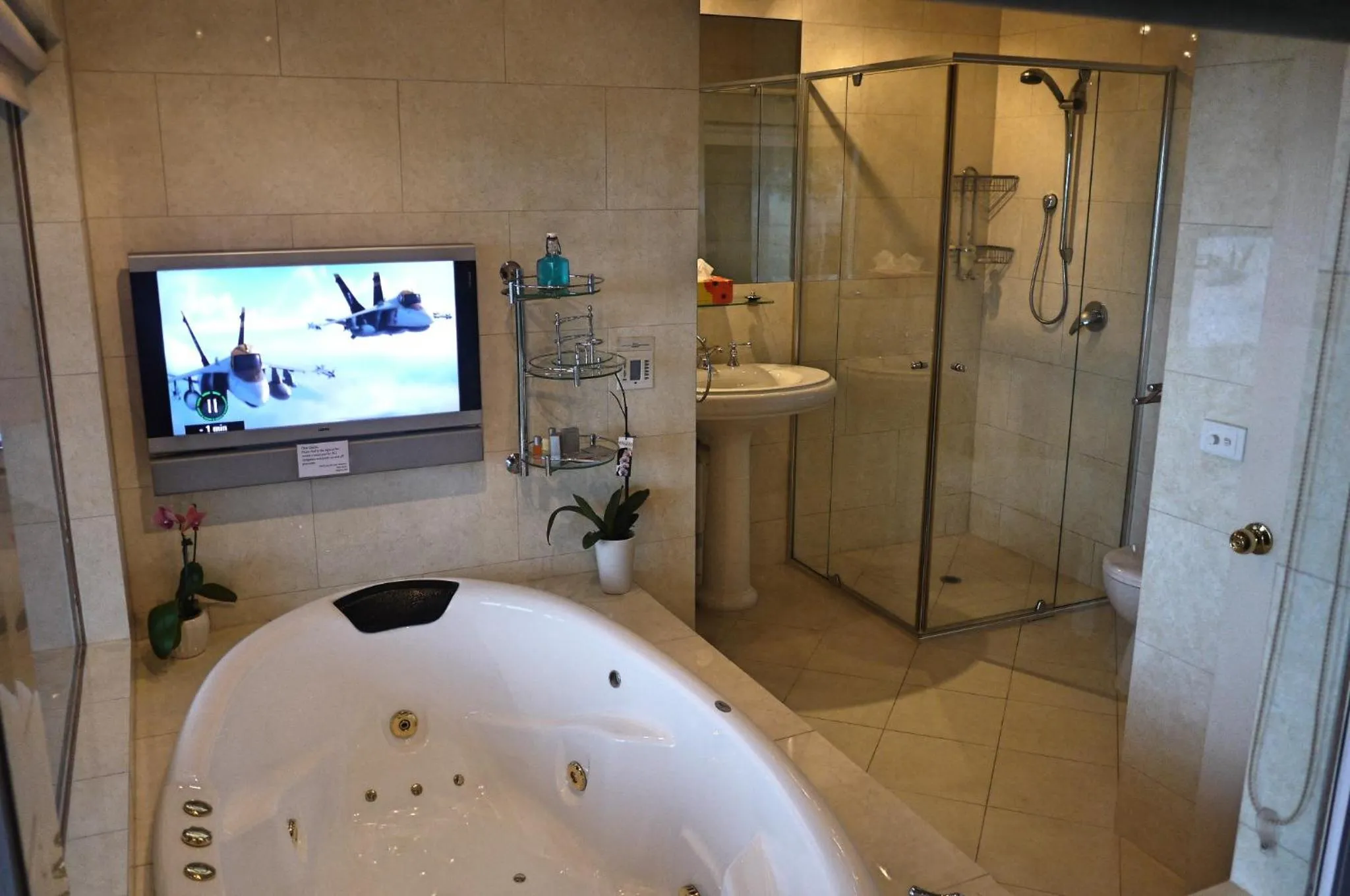 Bathroom in Summit Views Eagle Nest Apartment