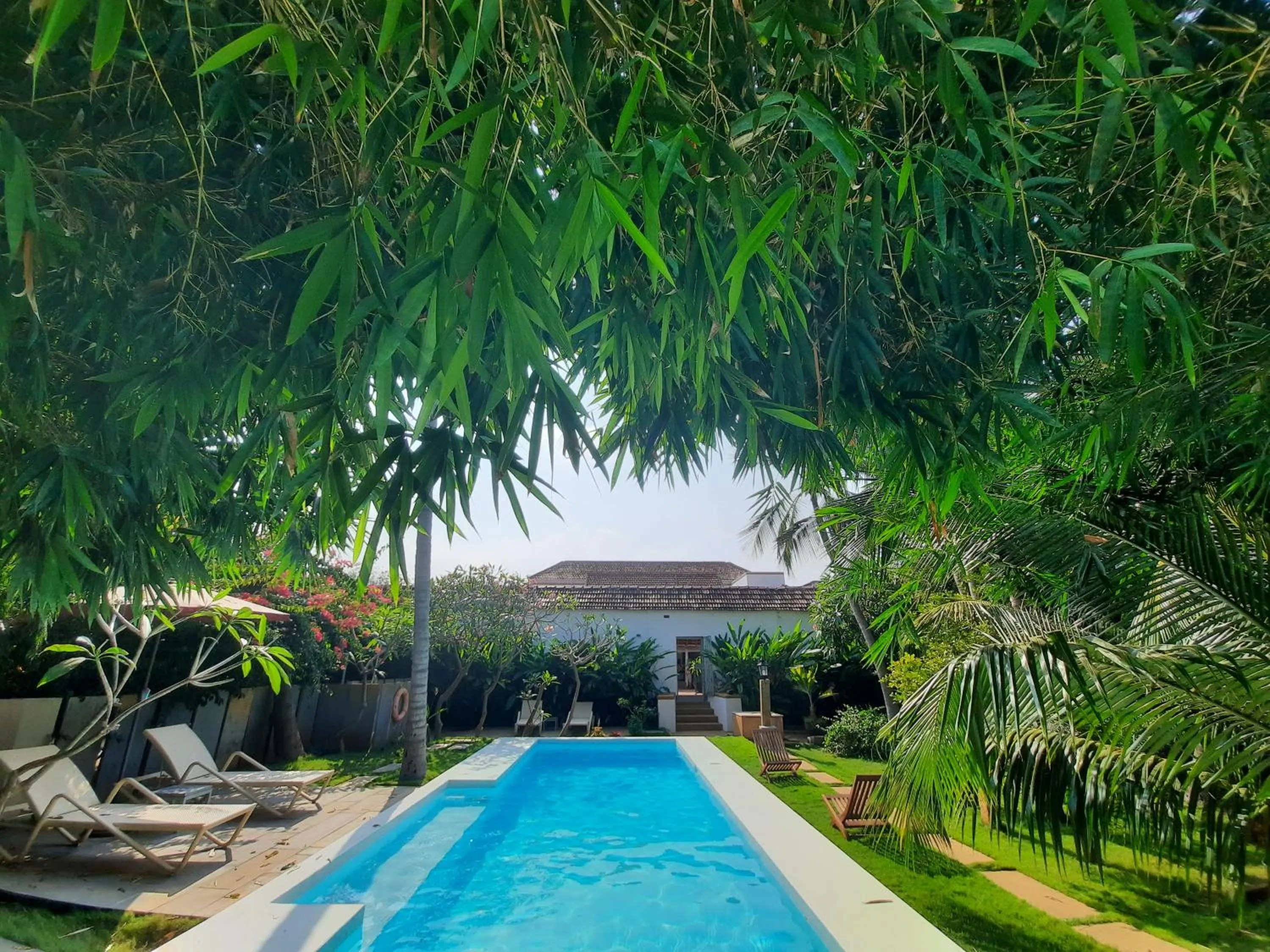 Swimming pool in Saratha Vilas Chettinad