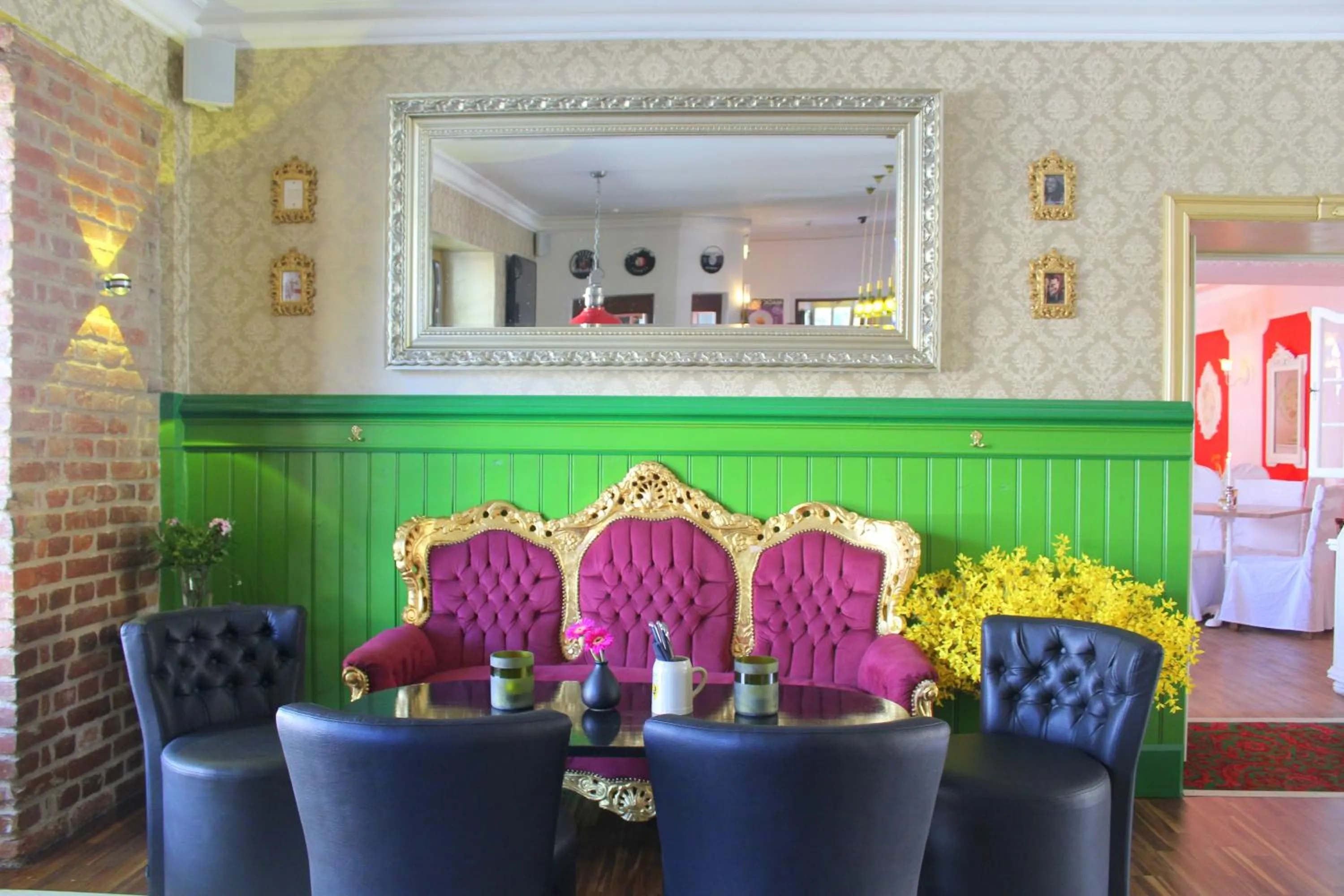 Lounge or bar in Gasthaus Schiff