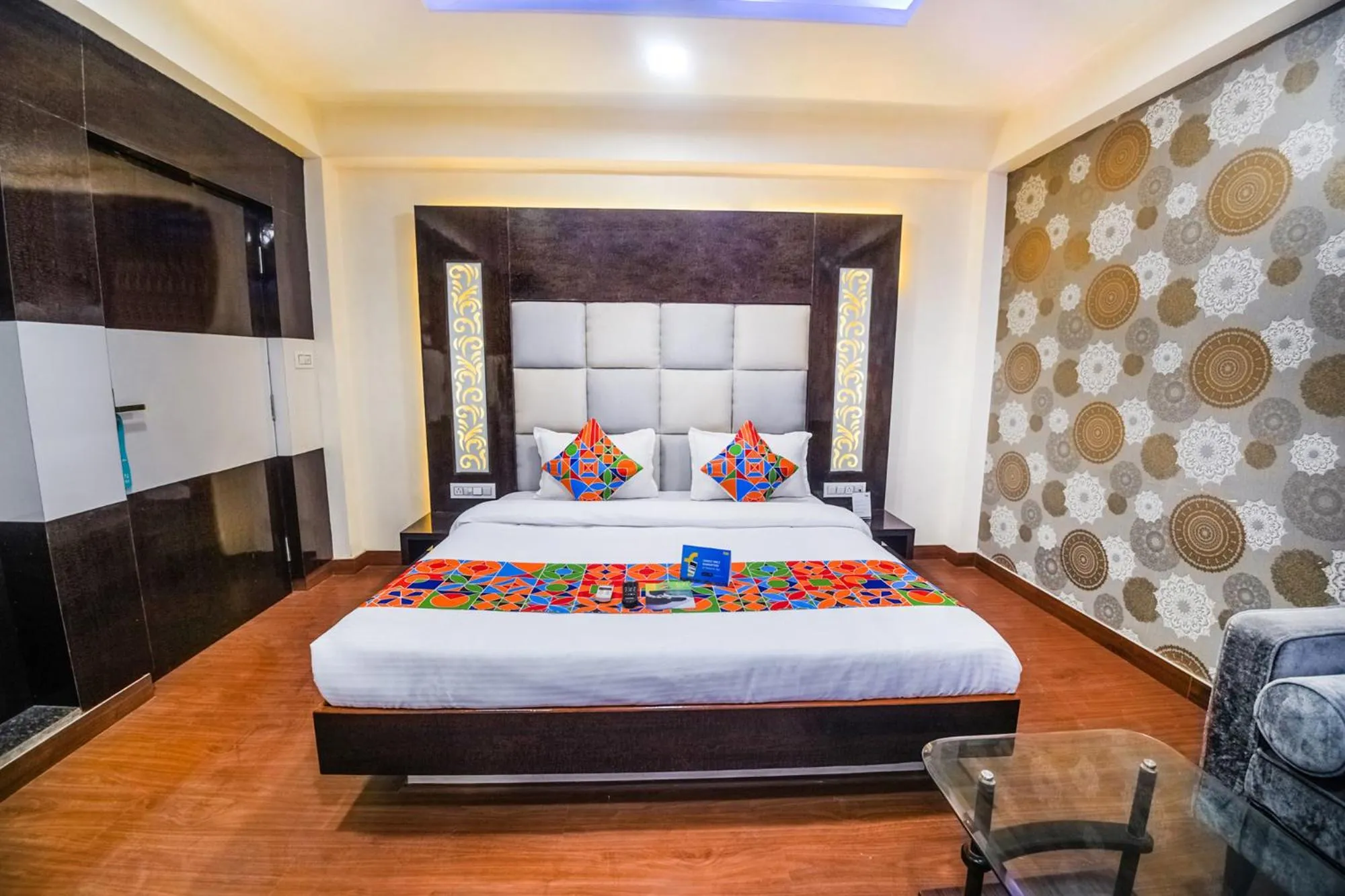 Bed in Hotel Shyampuriya Palace