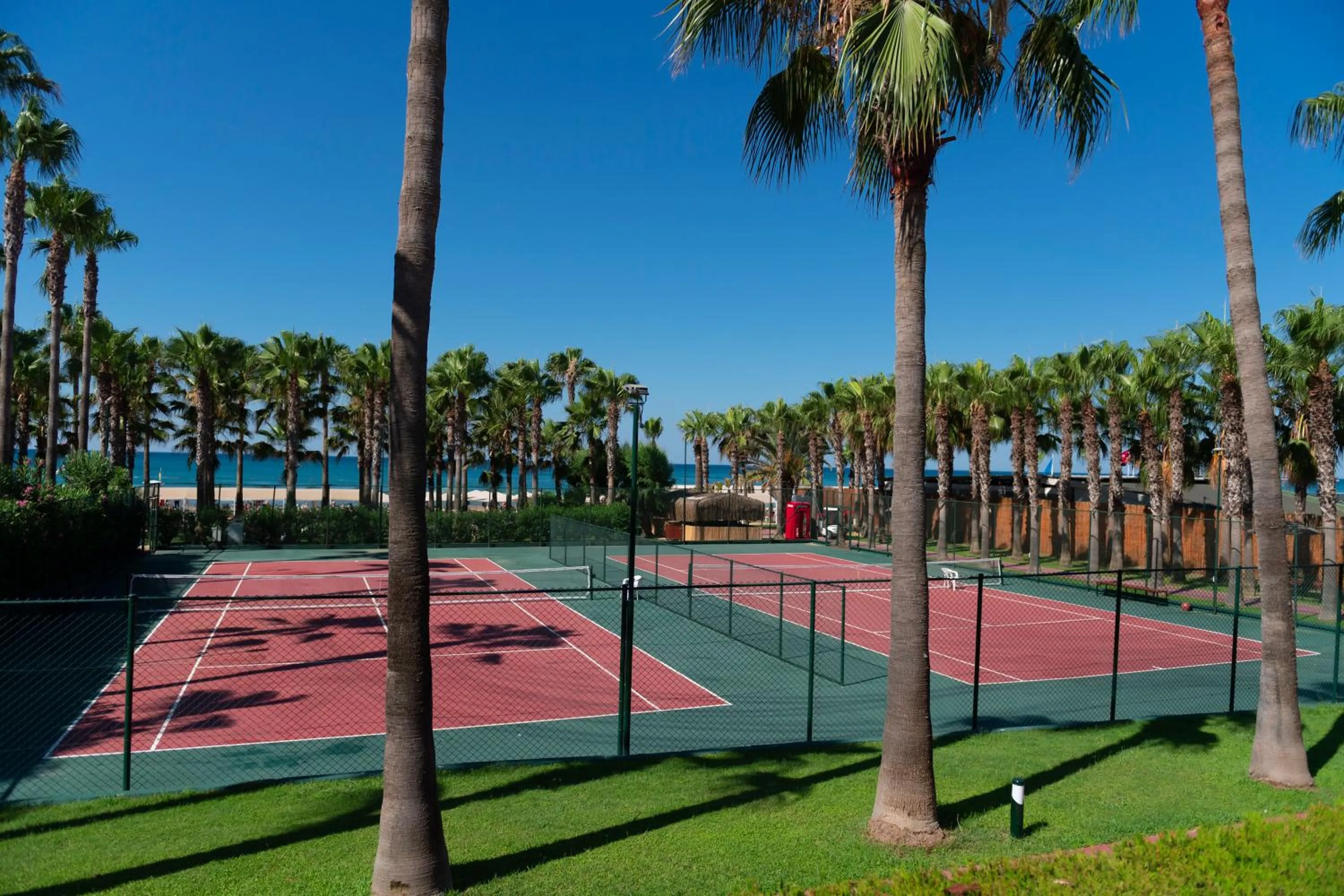 Tennis court in Miramare Queen Hotel - Ultra All Inclusive