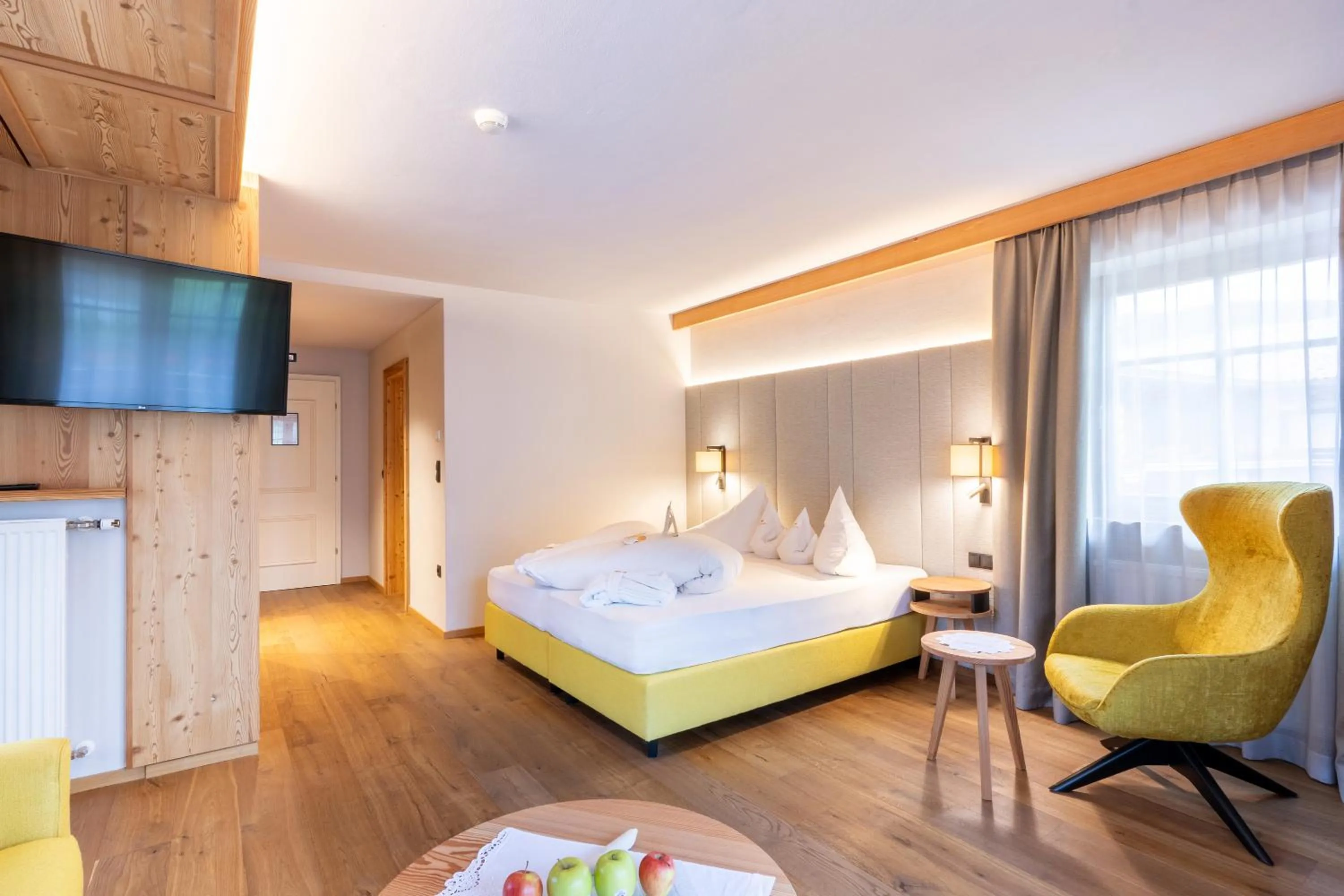 Photo of the whole room, Bed in Mirabell Dolomites Hotel - Luxury Ayurveda & Spa