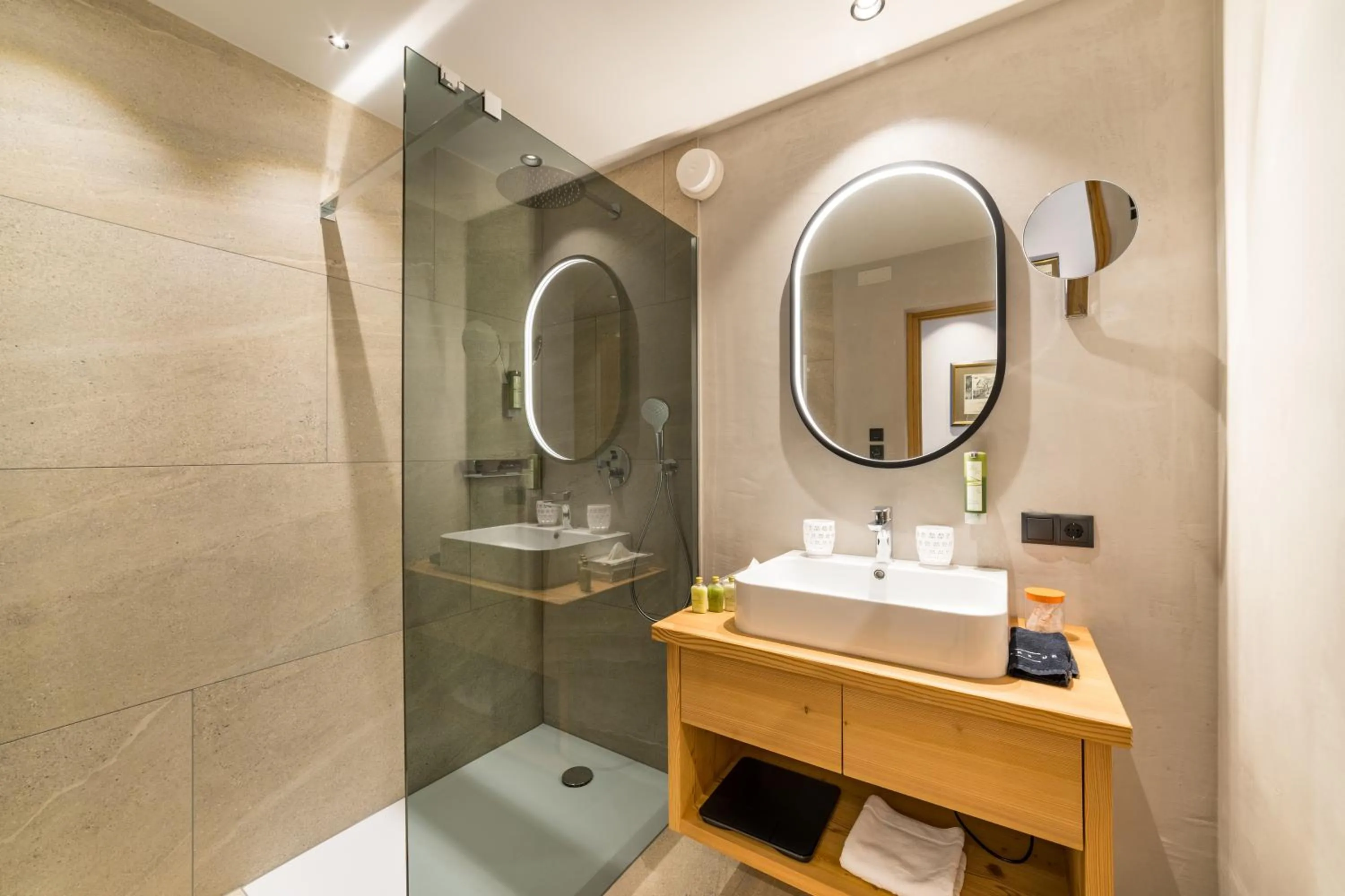 Bathroom in Mirabell Dolomites Hotel - Luxury Ayurveda & Spa