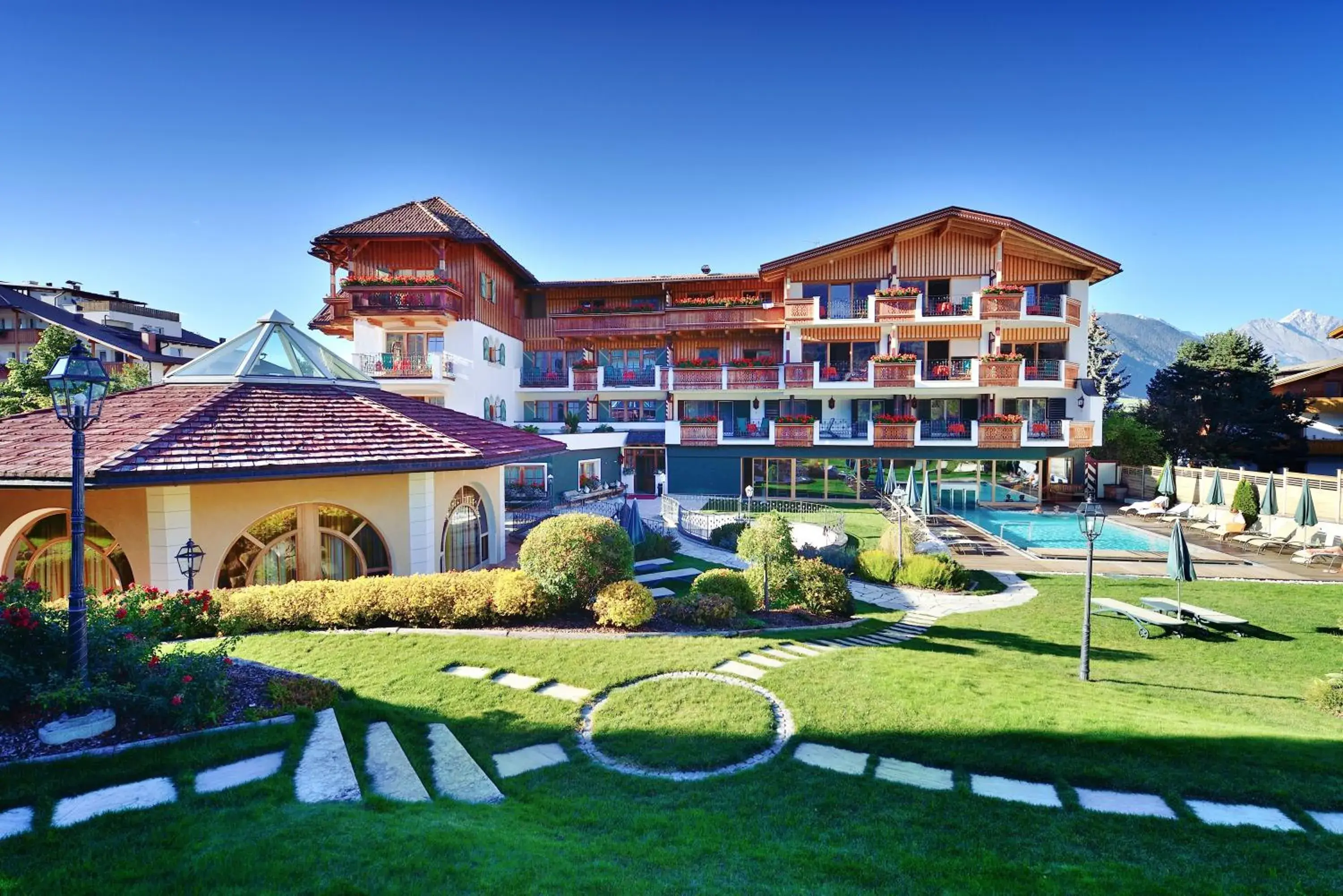Mirabell Dolomites Hotel - Luxury Ayurveda & Spa Mirabell Dolomites Hotel - Luxury Ayurveda & Spa